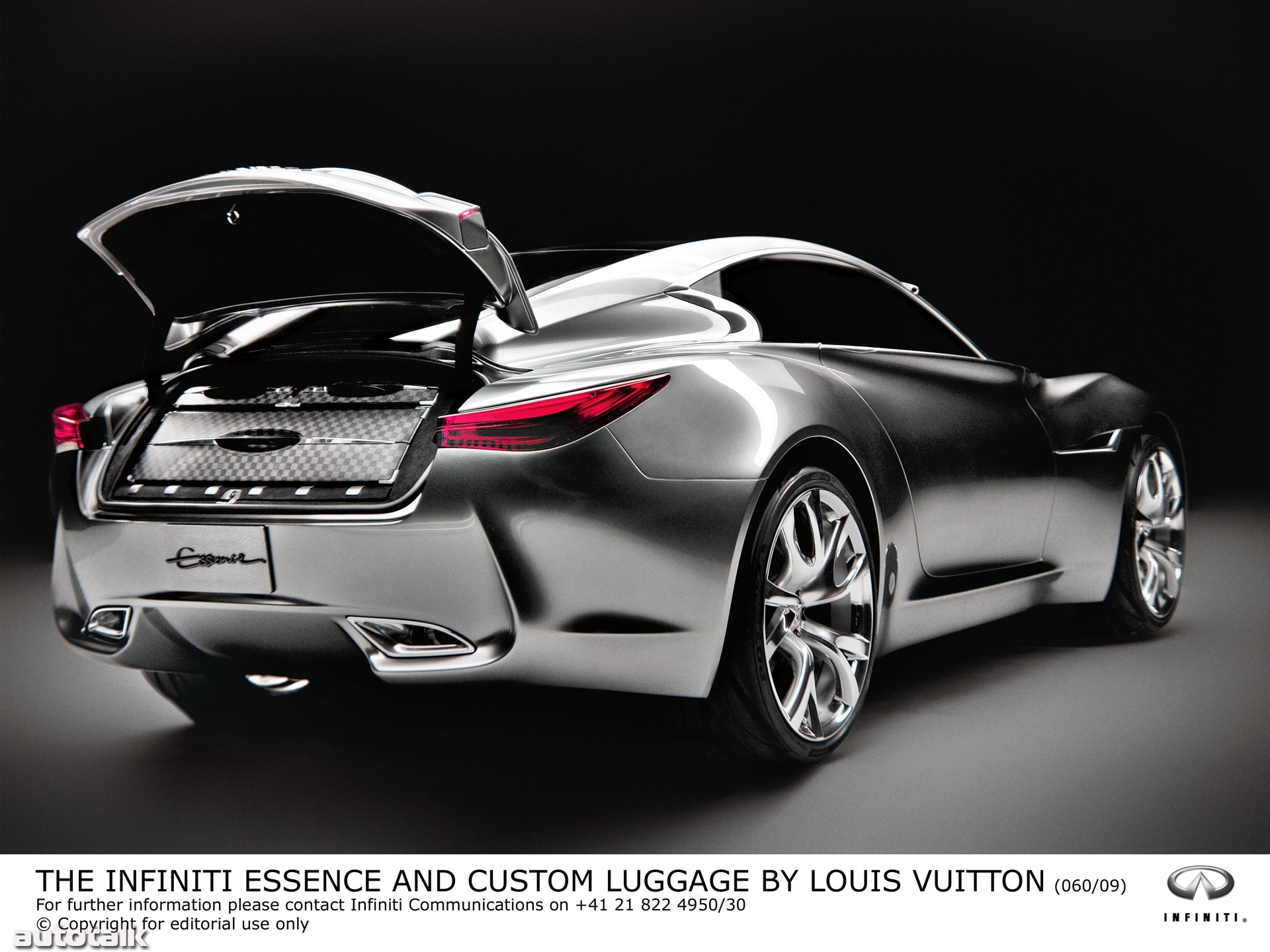 Infiniti Essence Concept