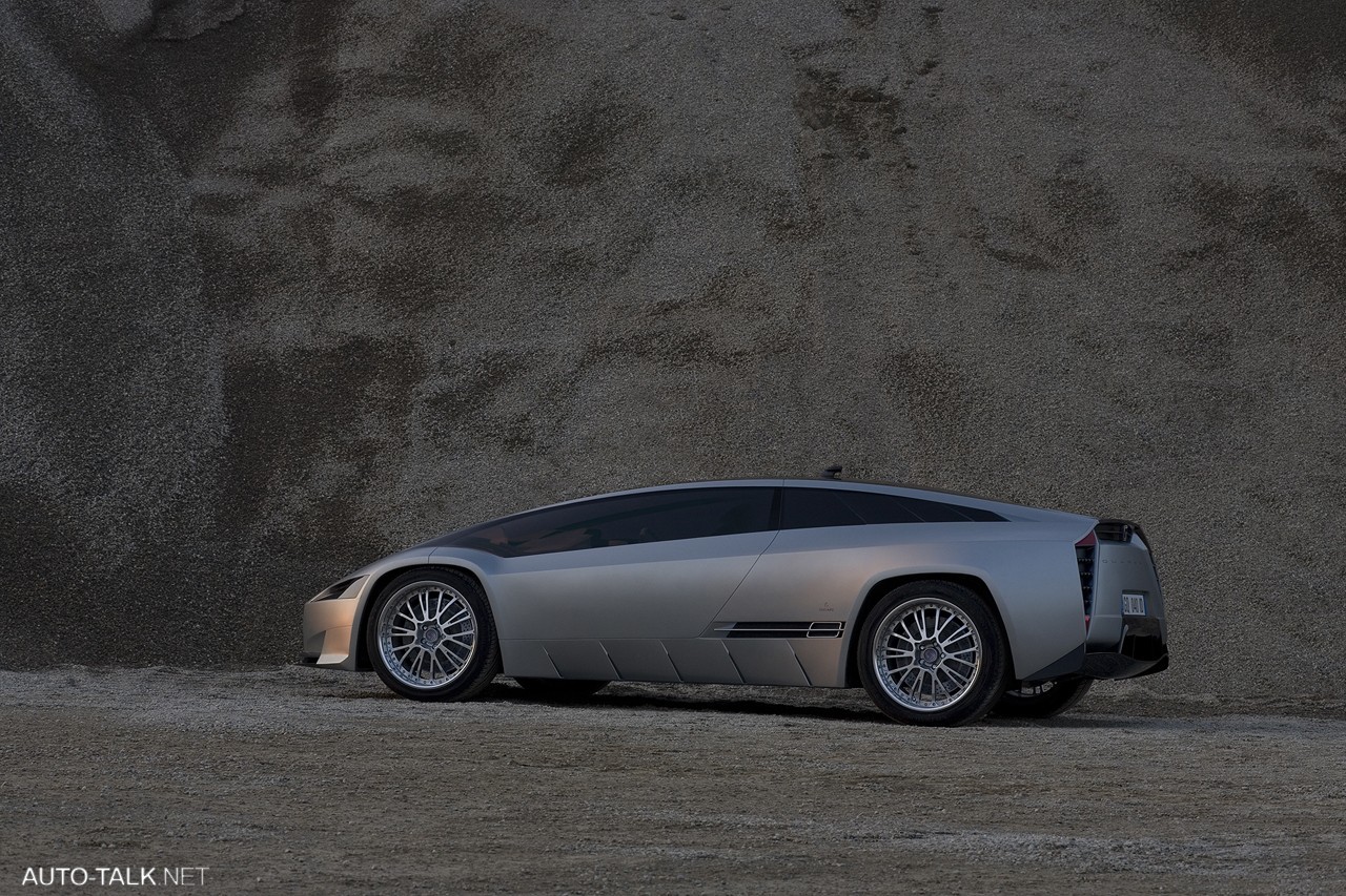 Italdesign Giugiaro Quaranta Concept