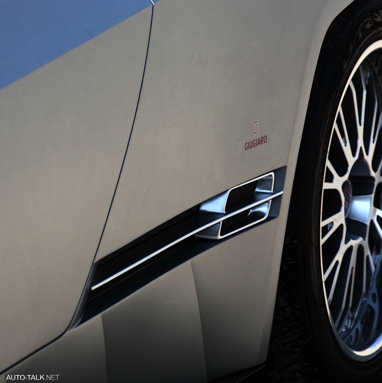 Italdesign Giugiaro Quaranta Concept