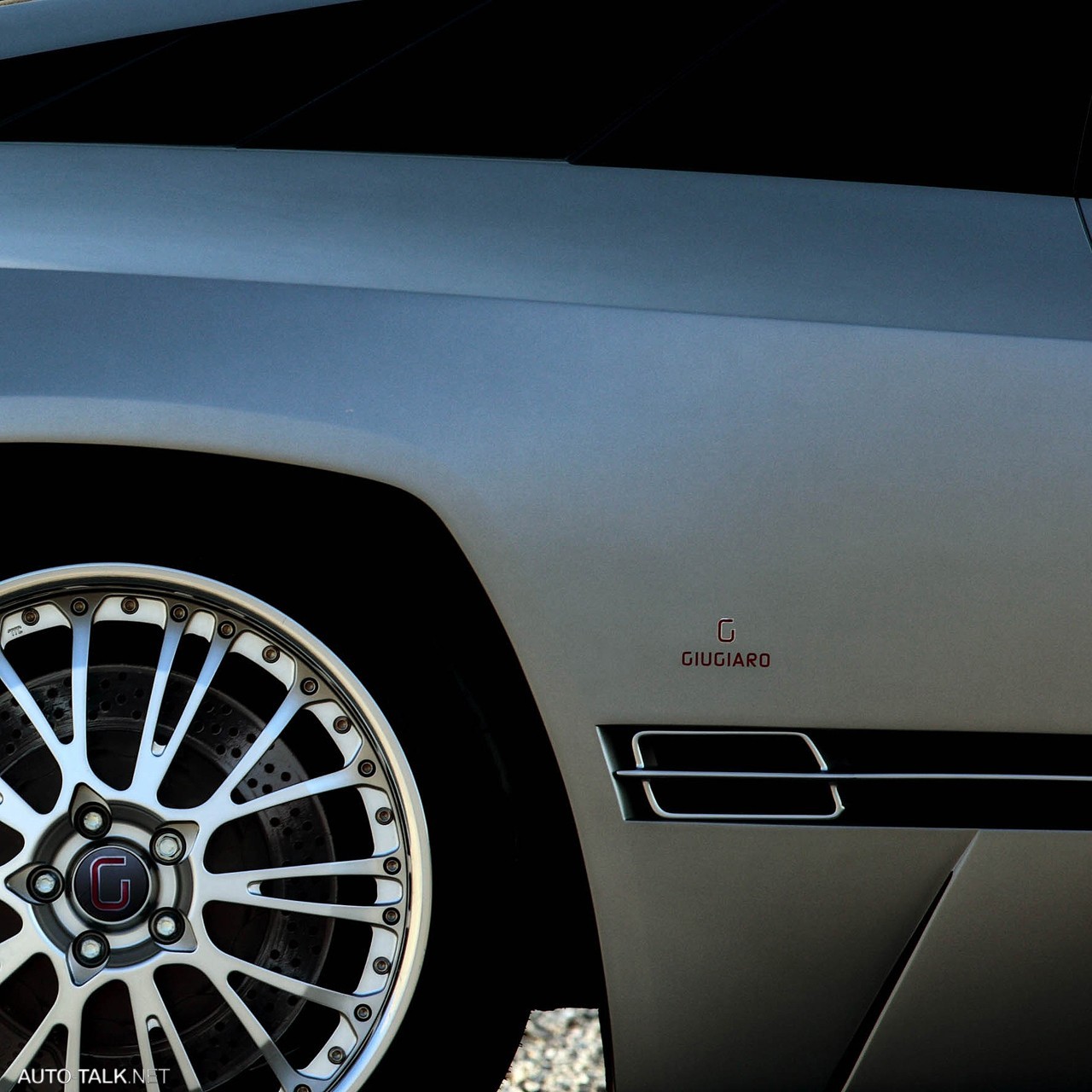 Italdesign Giugiaro Quaranta Concept