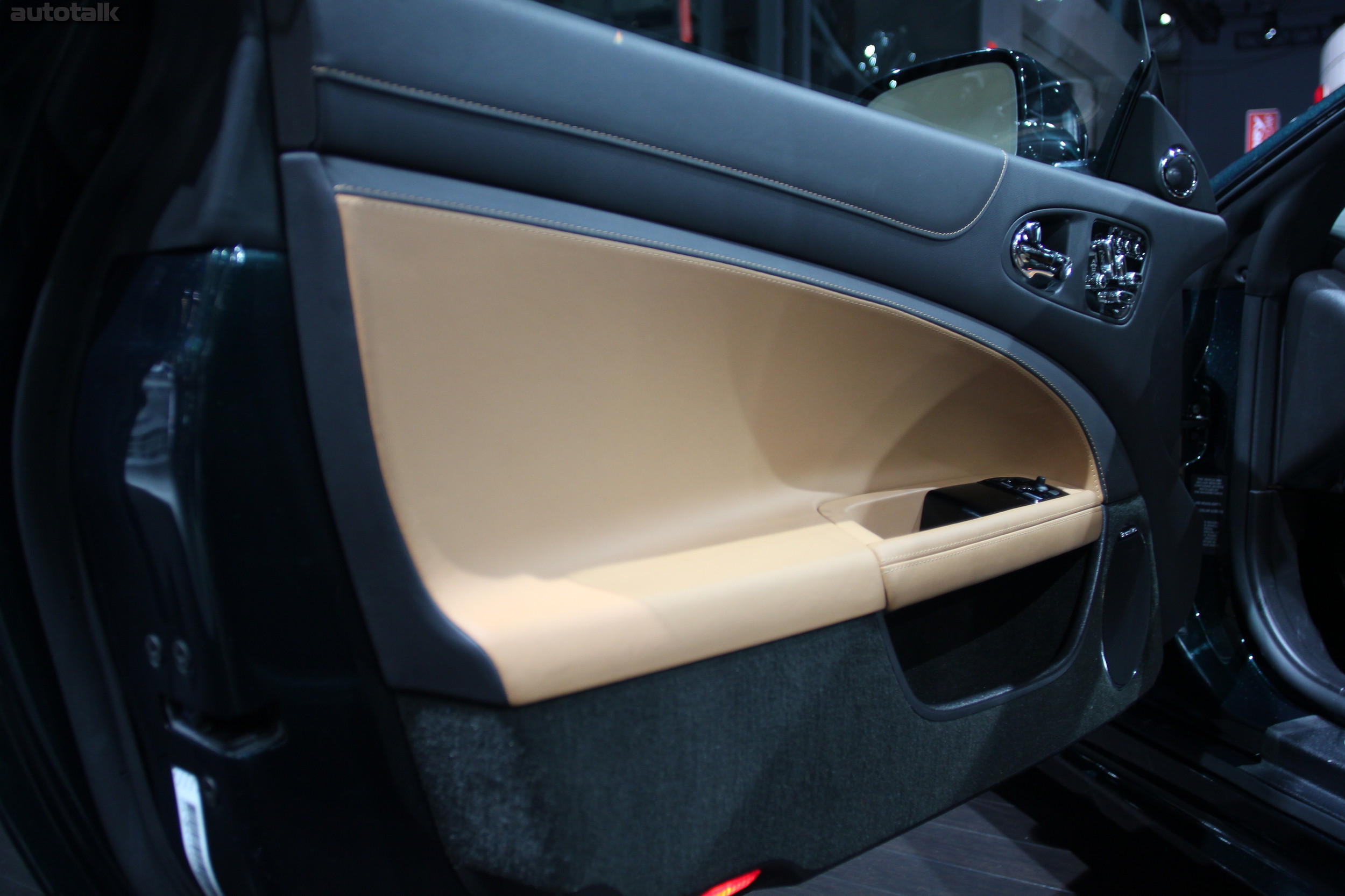 Jaguar Booth 2012 NYIAS