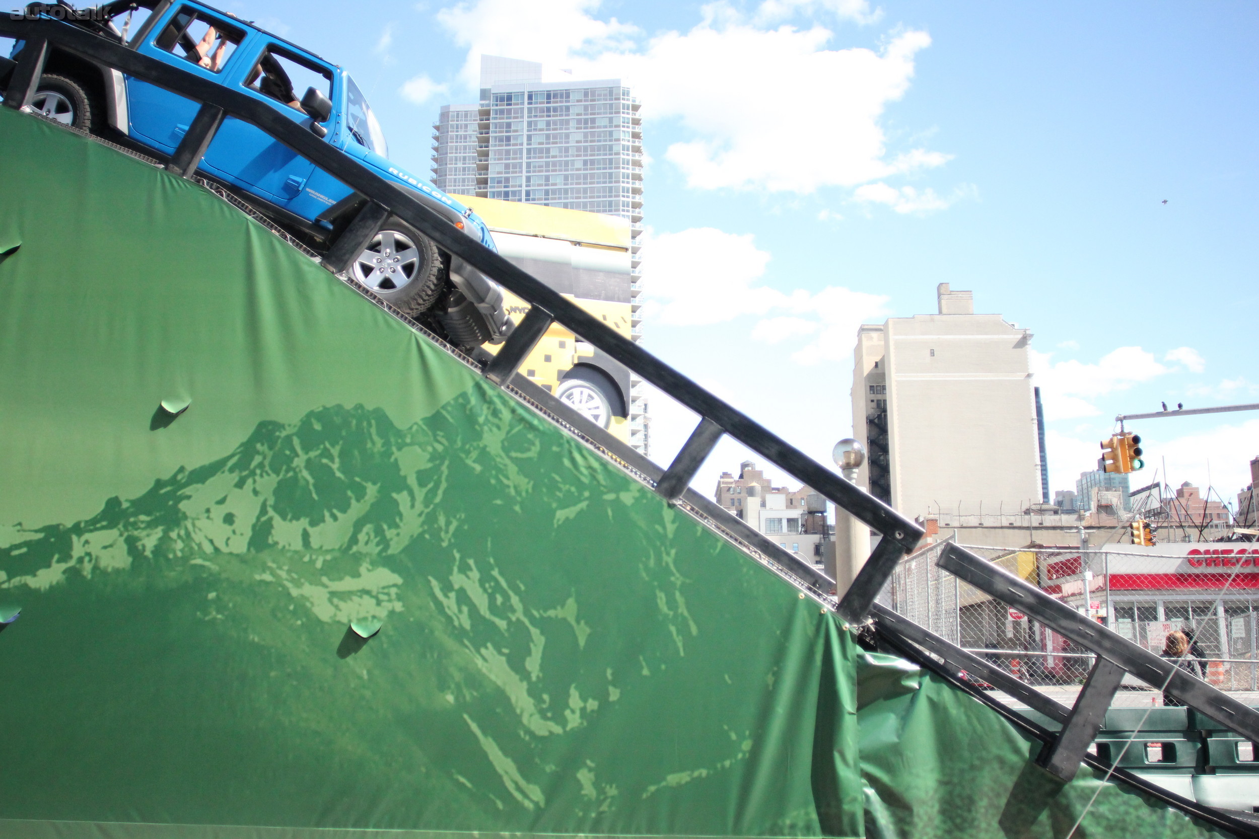 Jeep Experience NYIAS 2012