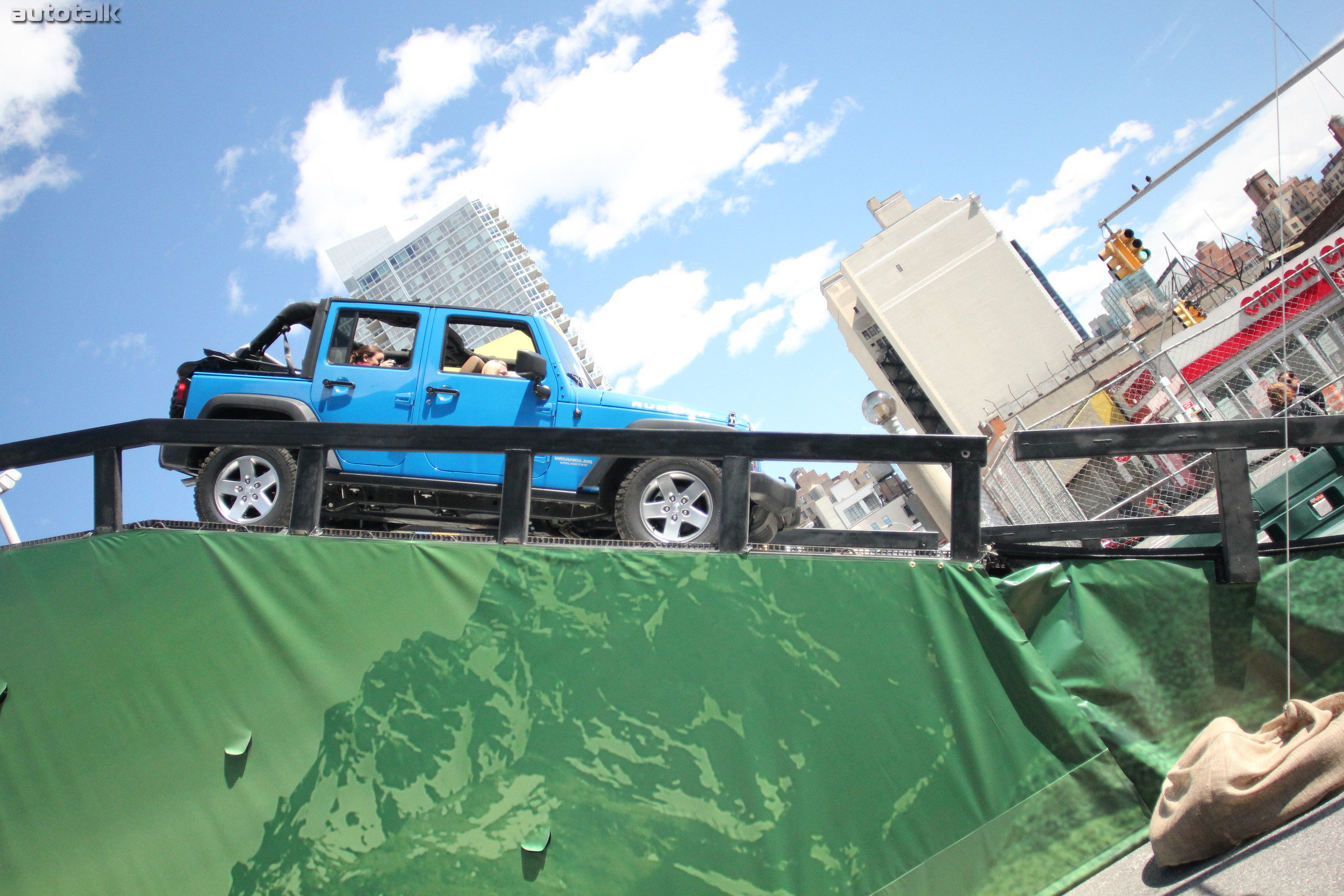 Jeep Experience NYIAS 2012