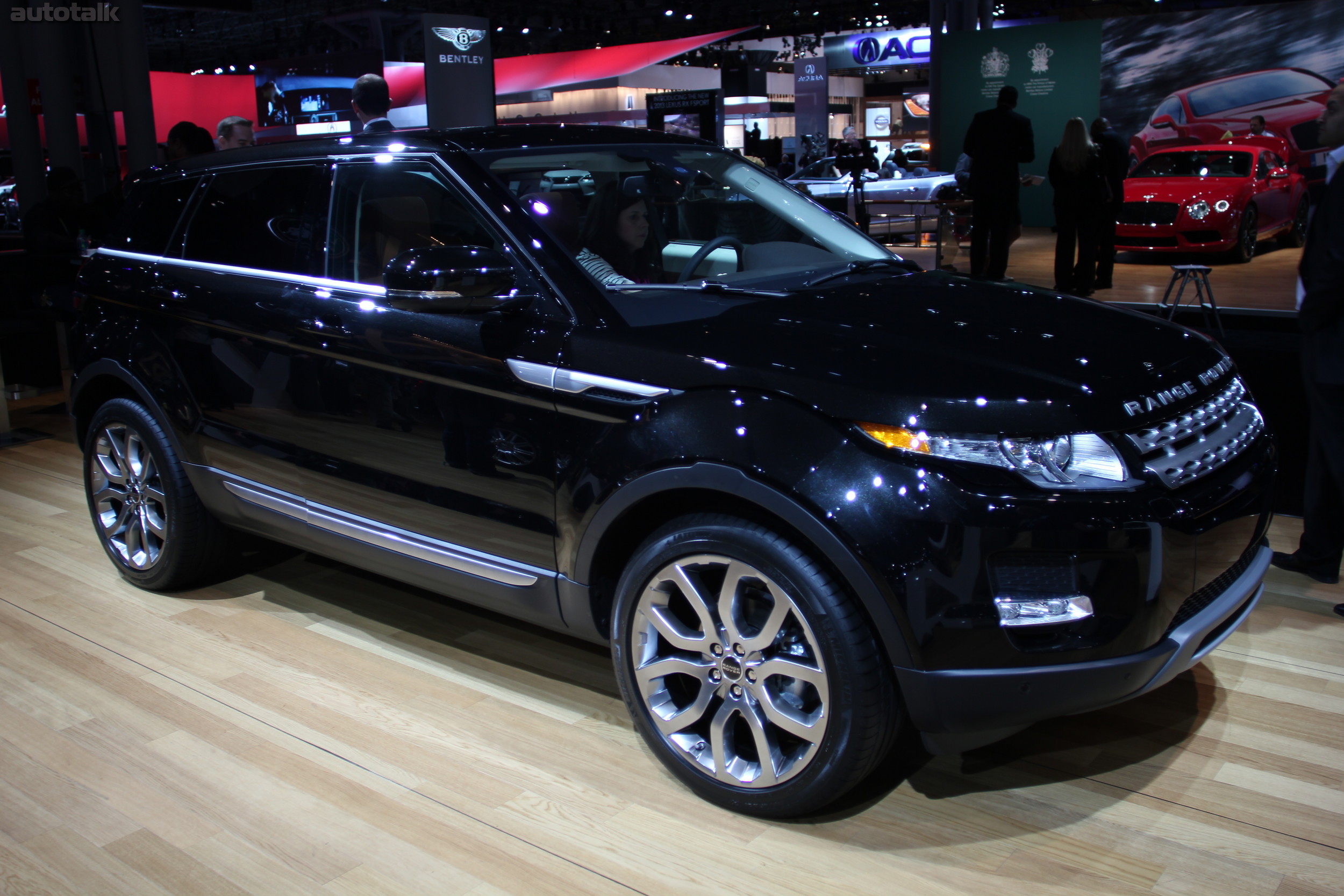 Land Rover Booth NYIAS 2012