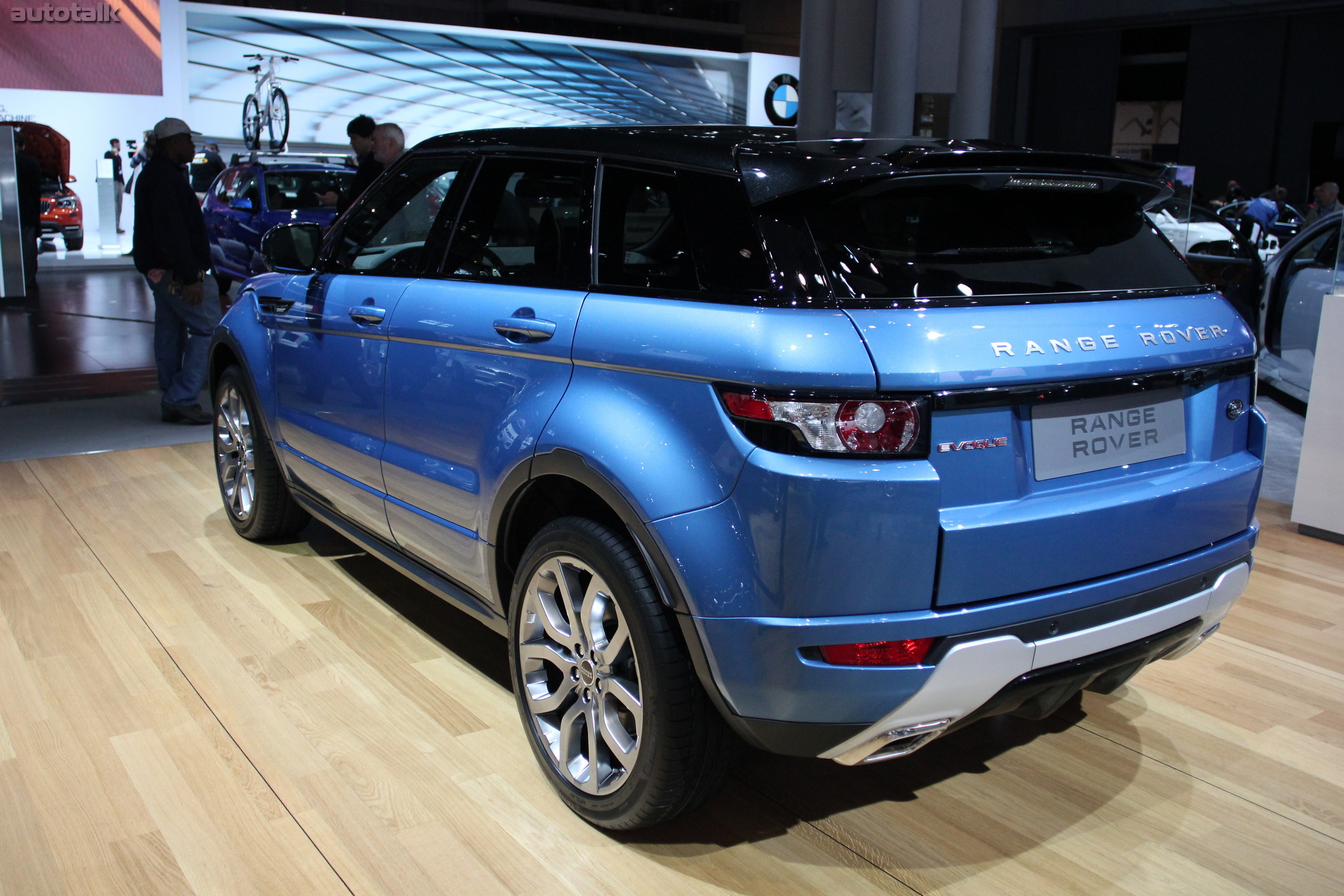 Land Rover Booth NYIAS 2012