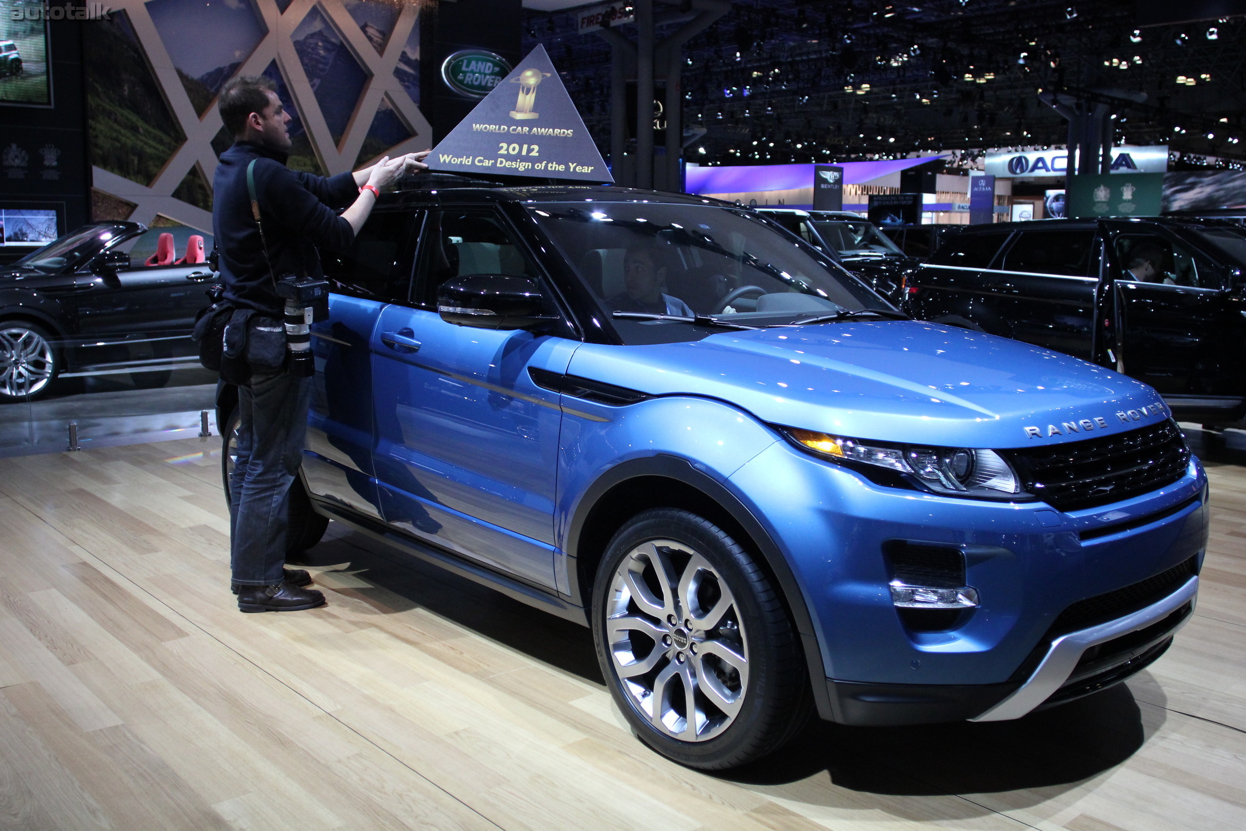 Land Rover Booth NYIAS 2012