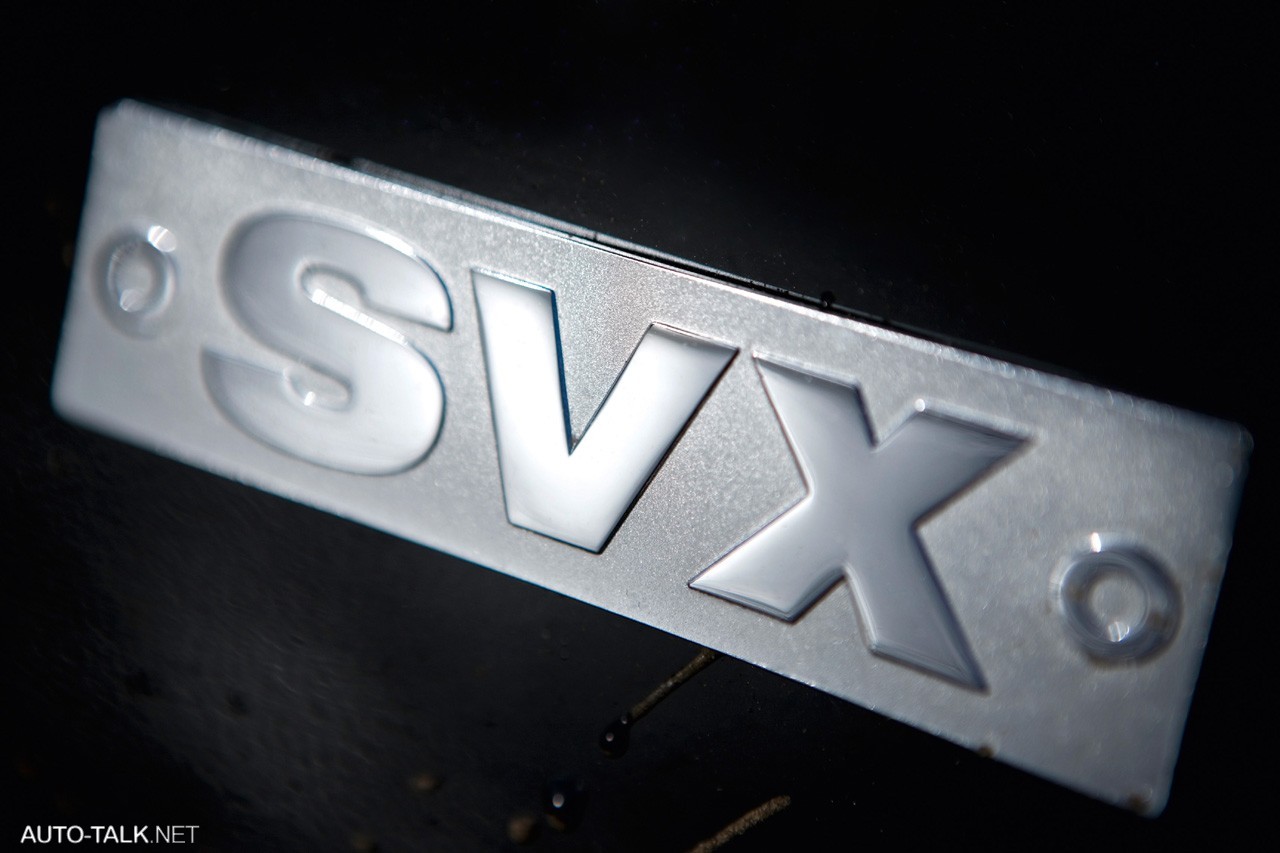 Land Rover Defender SVX