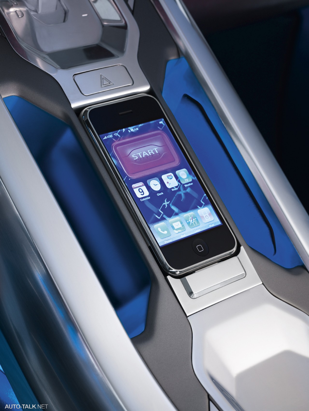 Land Rover LRX Concept