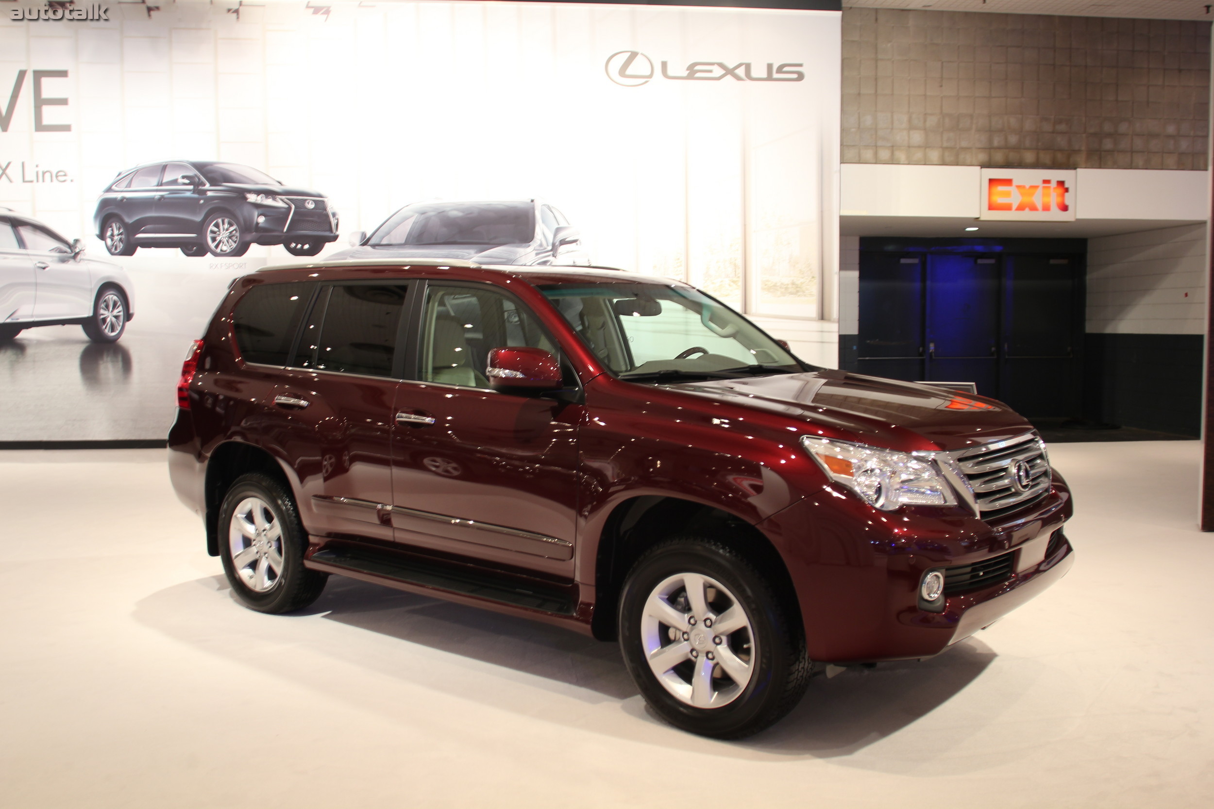 Lexus Booth 2012 NYIAS