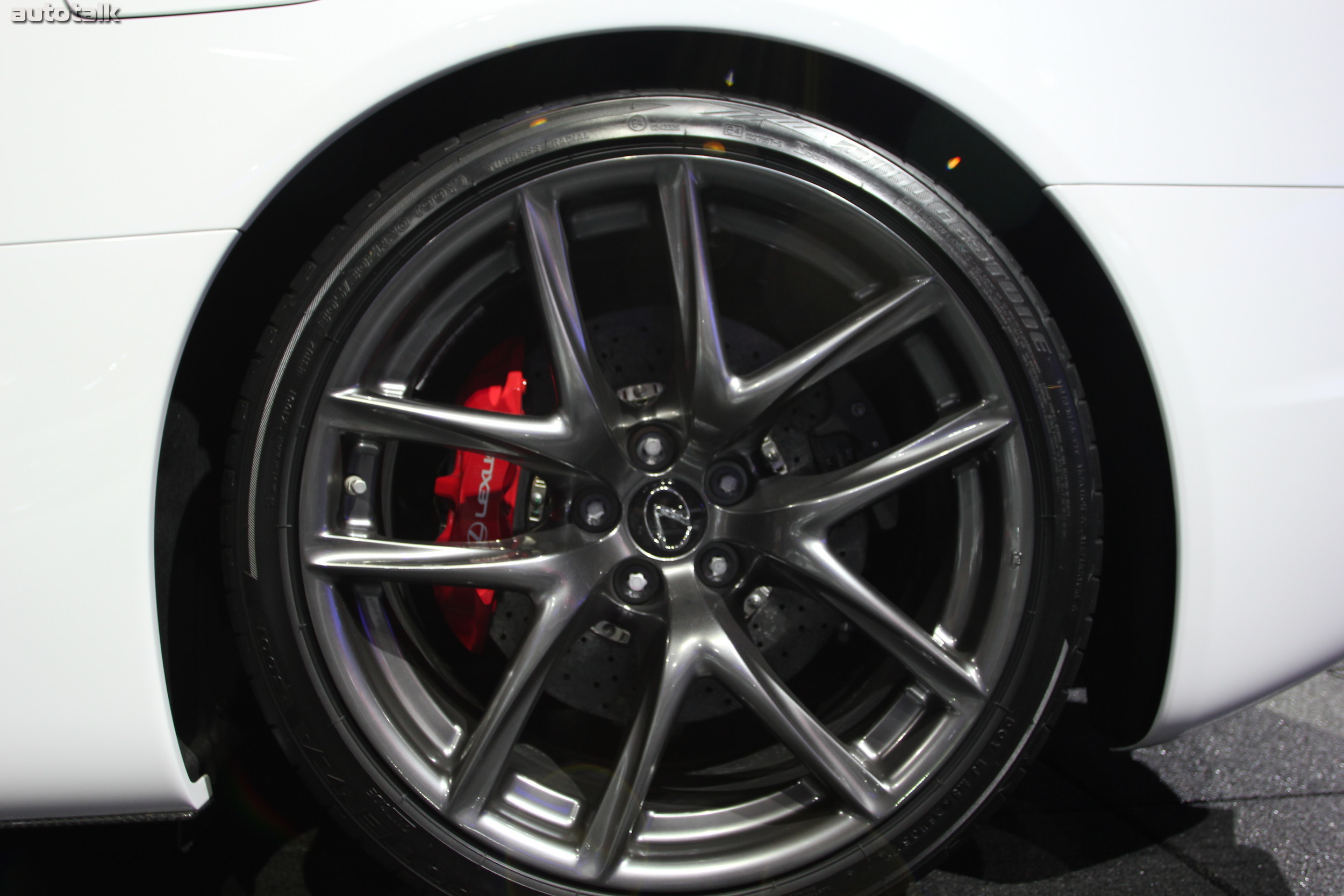 Lexus Booth 2012 NYIAS