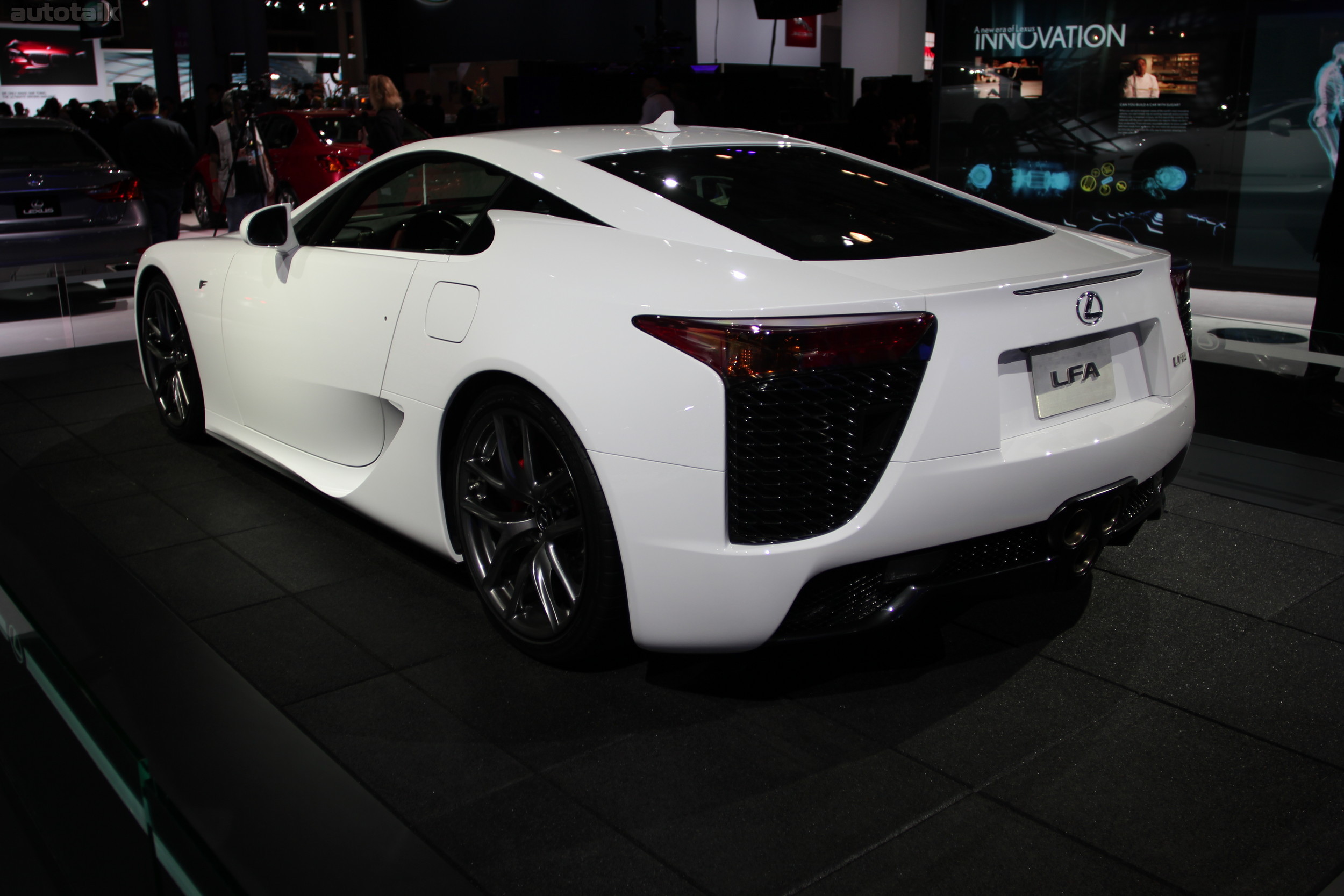 Lexus Booth 2012 NYIAS