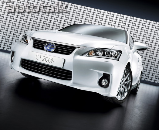 Lexus-CT-200h-11