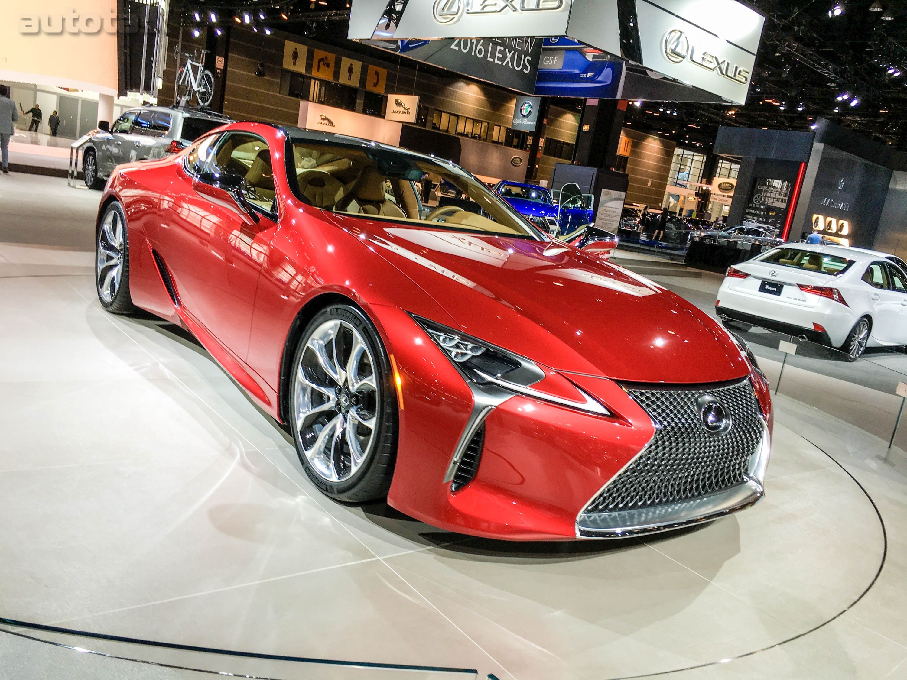 Lexus LC500 at 2016 Chicago Auto Show