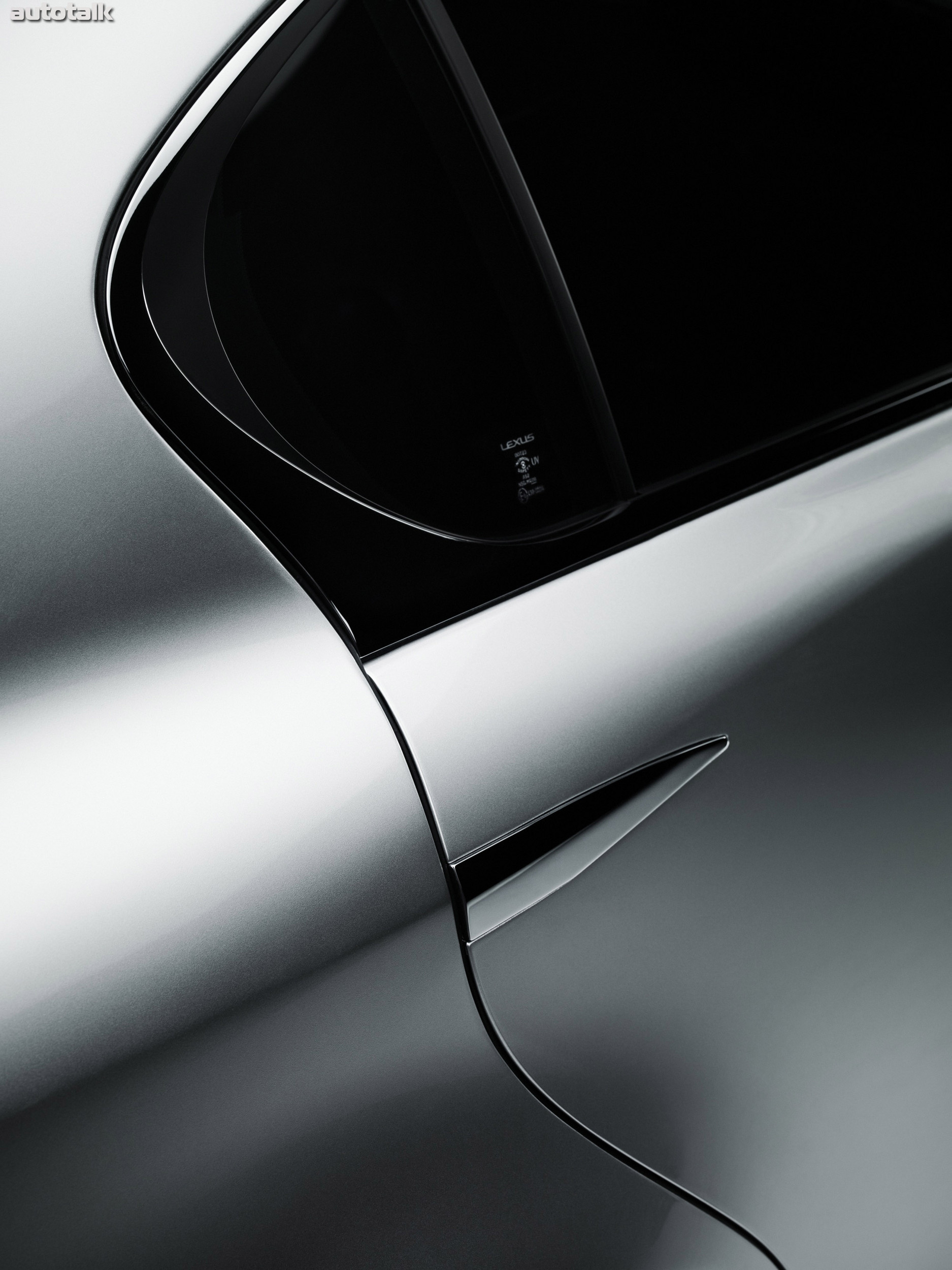 Lexus LF-Gh Hybrid Concept