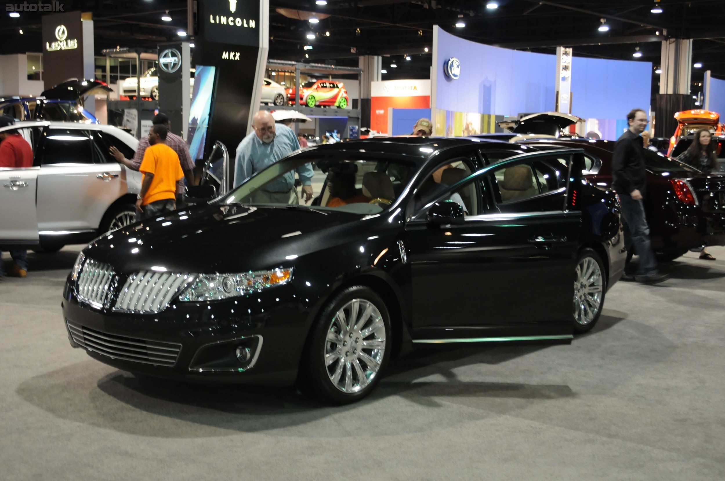 Lincoln at 2011 Atlanta Auto Show