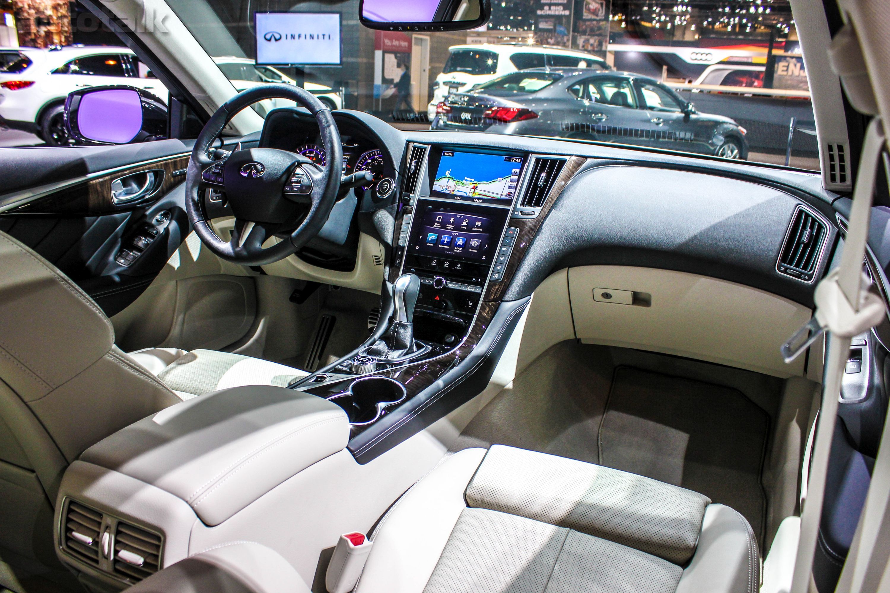 Maserati at 2016 Chicago Auto Show