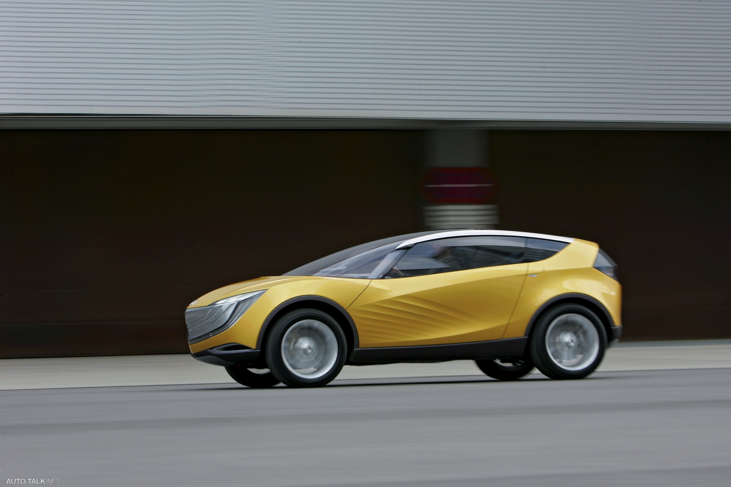 Mazda Hakaze Concept