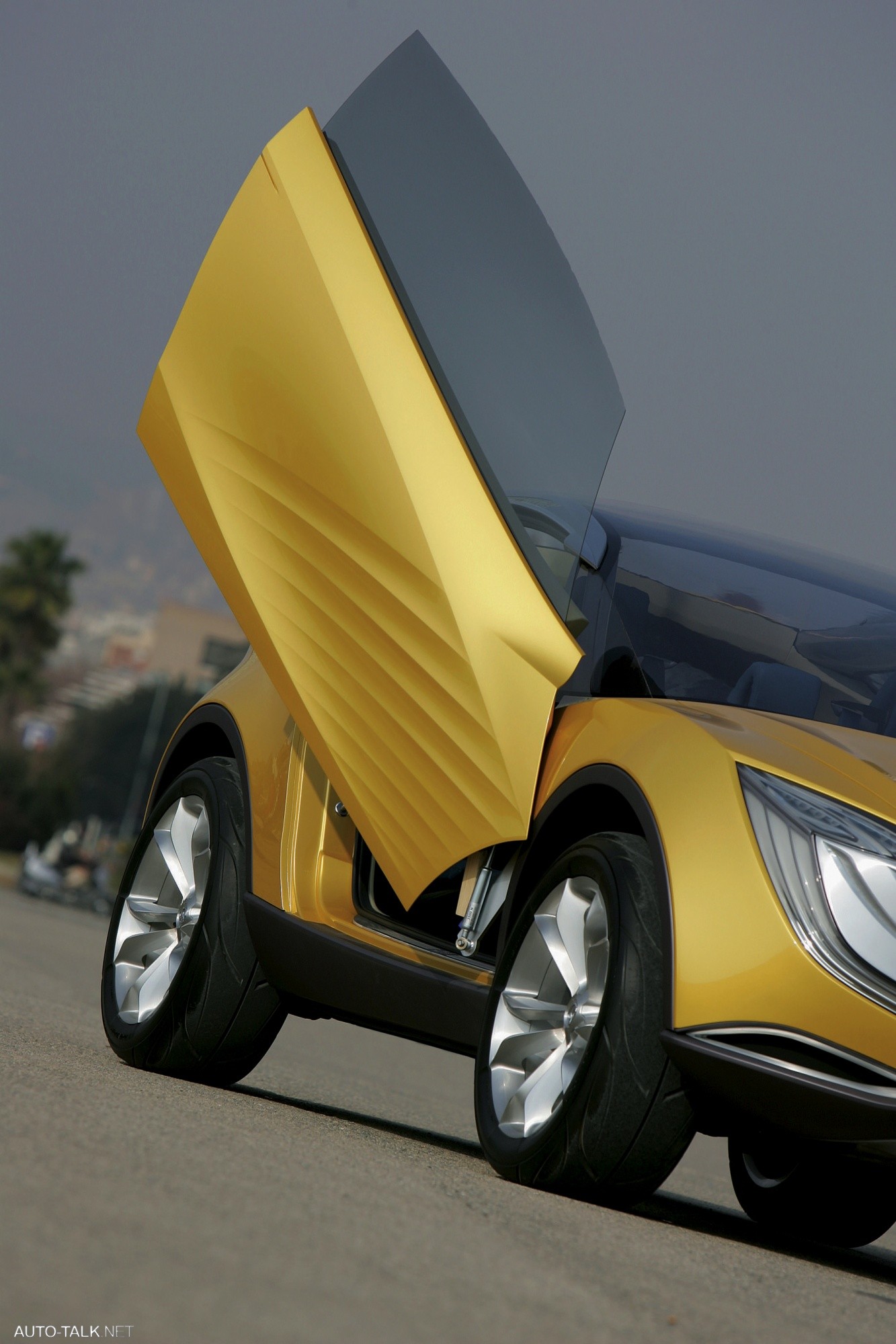 Mazda Hakaze Concept