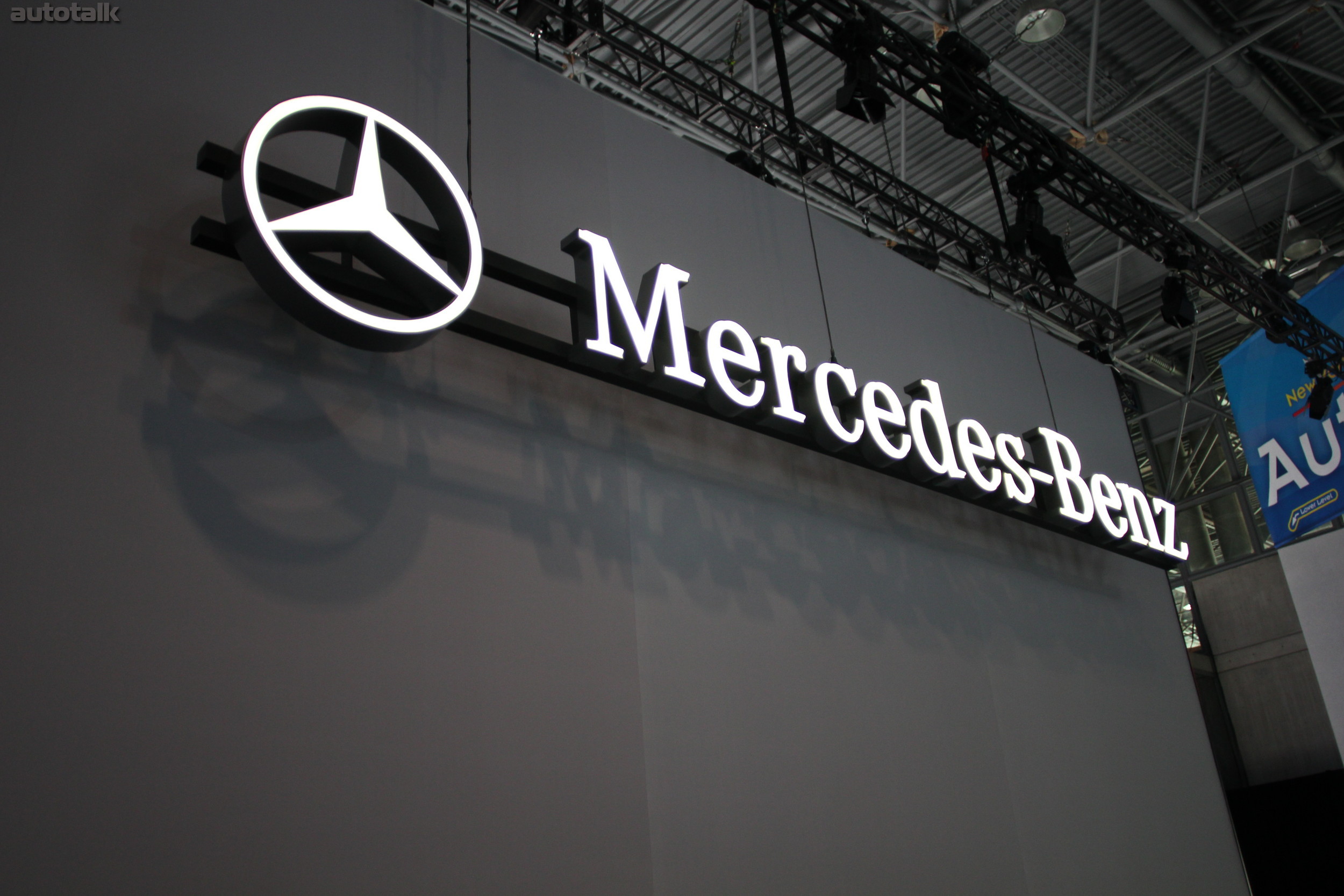 Mercedes-Benz Booth NYIAS 2012