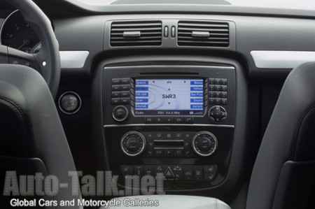 Mercedes Benz R 63 AMG 4MATIC