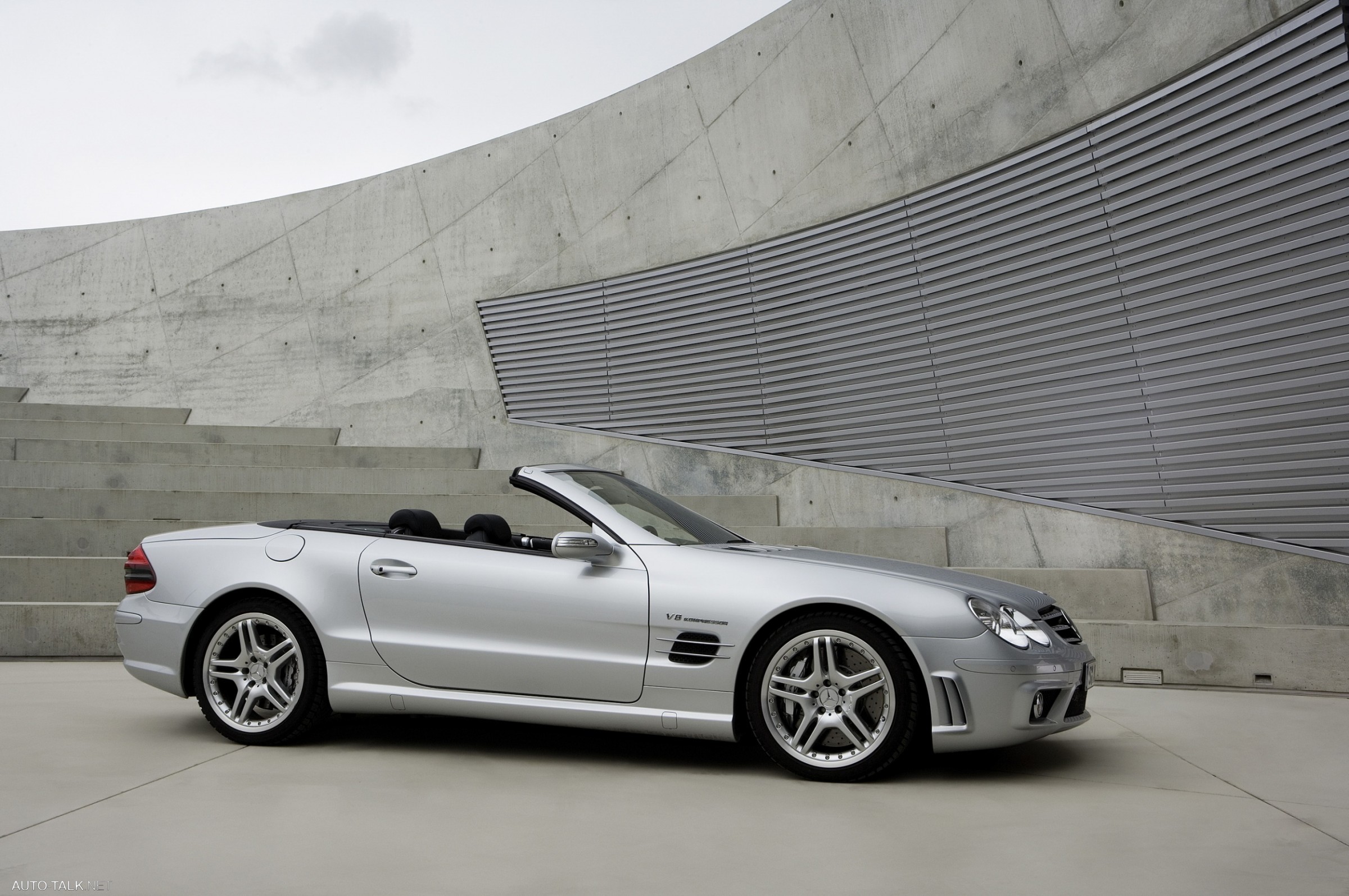 Mercedes-Benz SL55 AMG