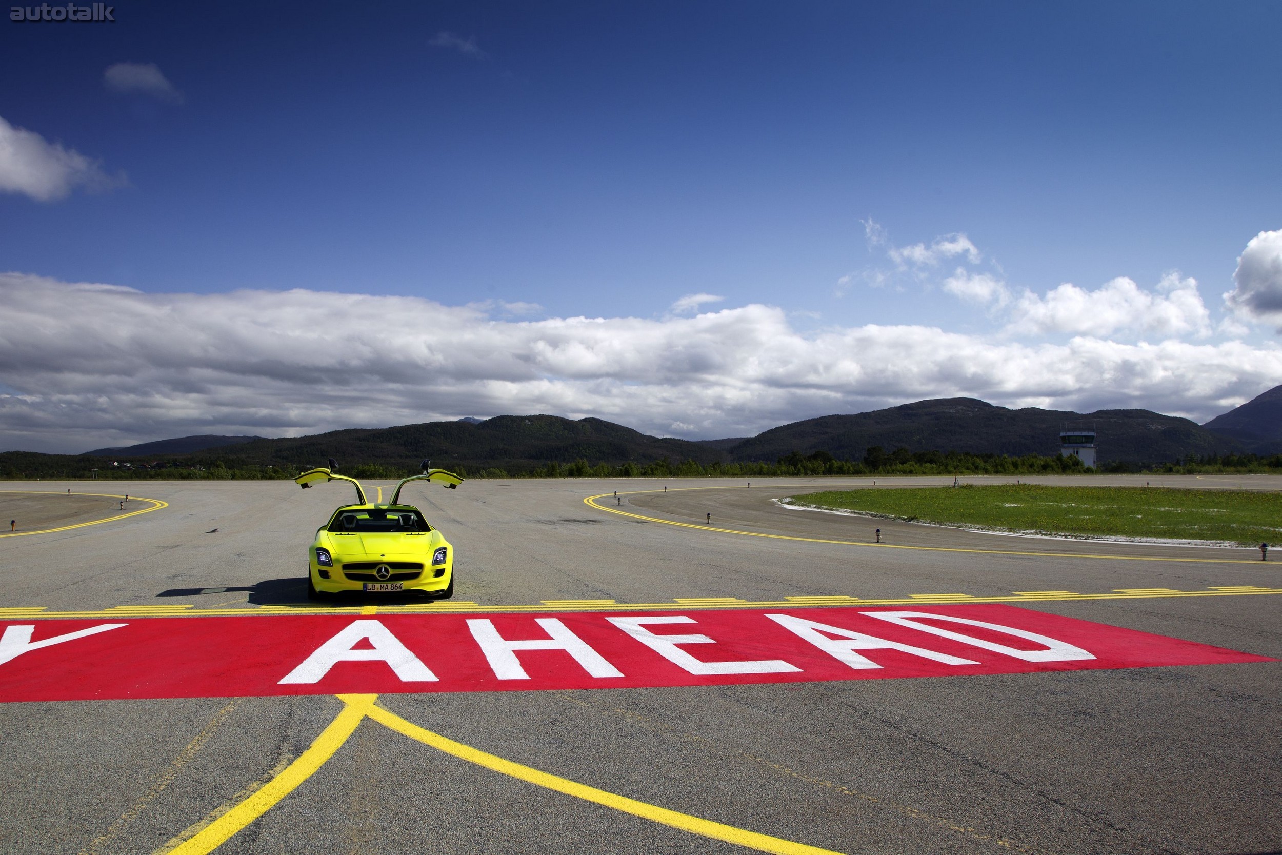 Mercedes-Benz SLS AMG E-Cell