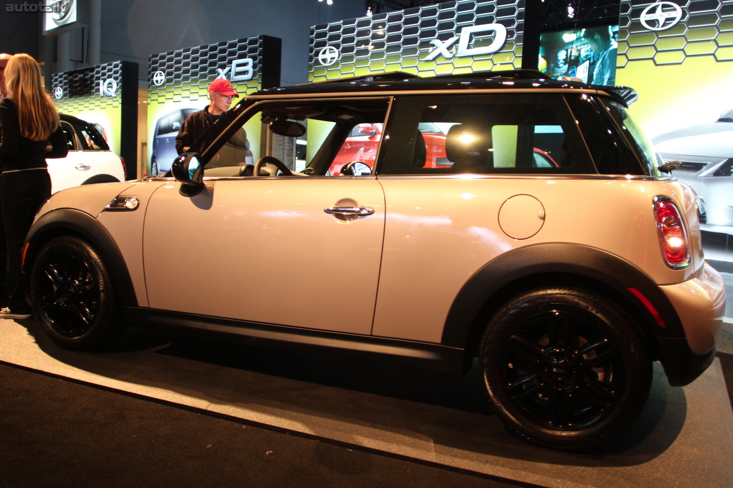 MINI Booth NYIAS 2012
