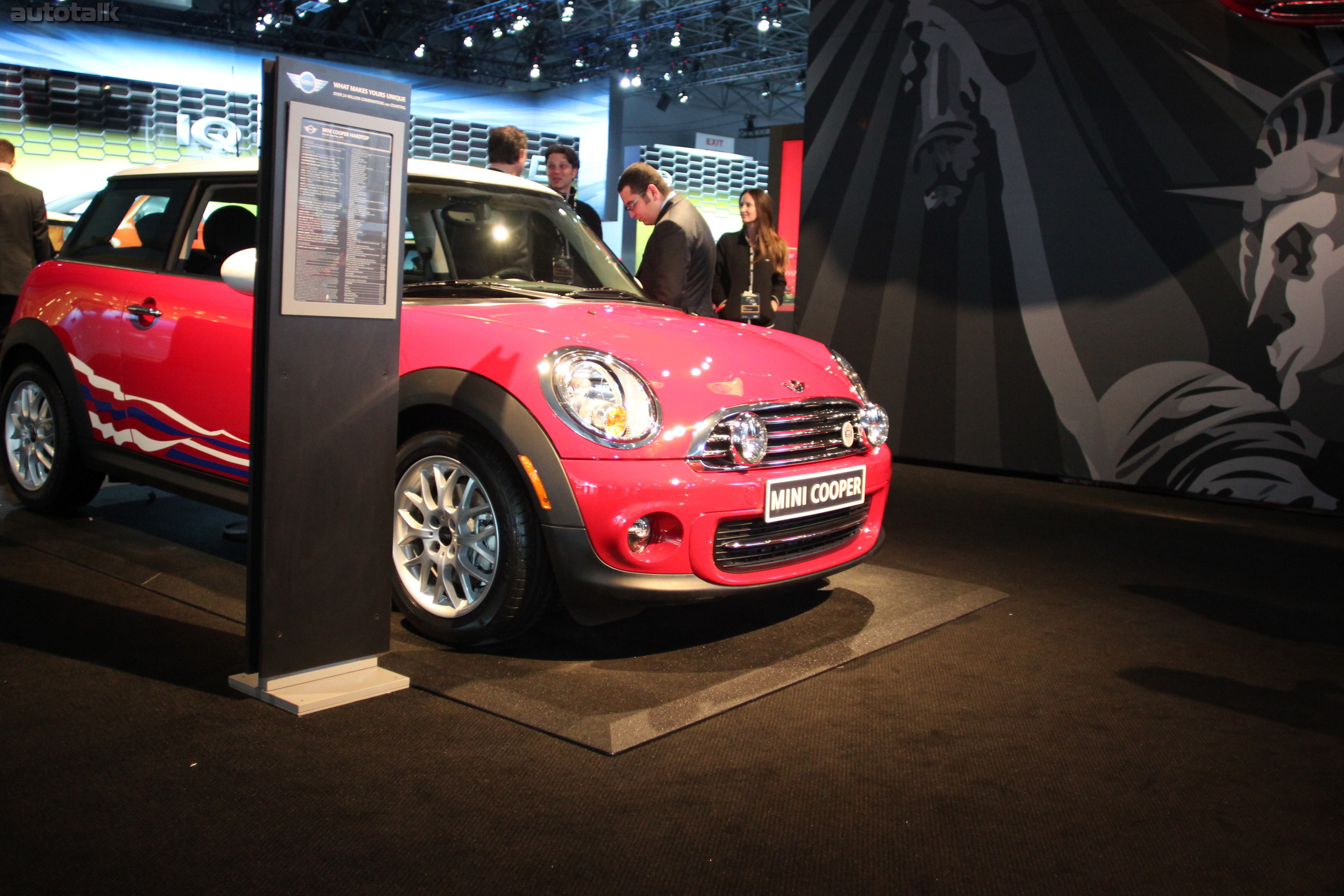 MINI Booth NYIAS 2012