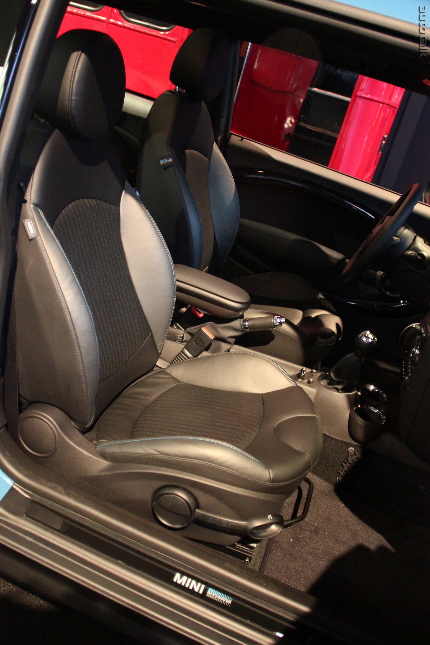 MINI Booth NYIAS 2012