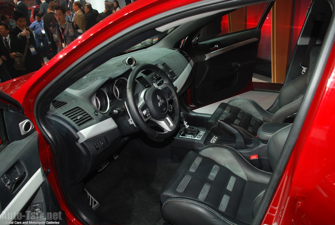 Mitsubishi Prototype X - 2007 Detroit Auto Show