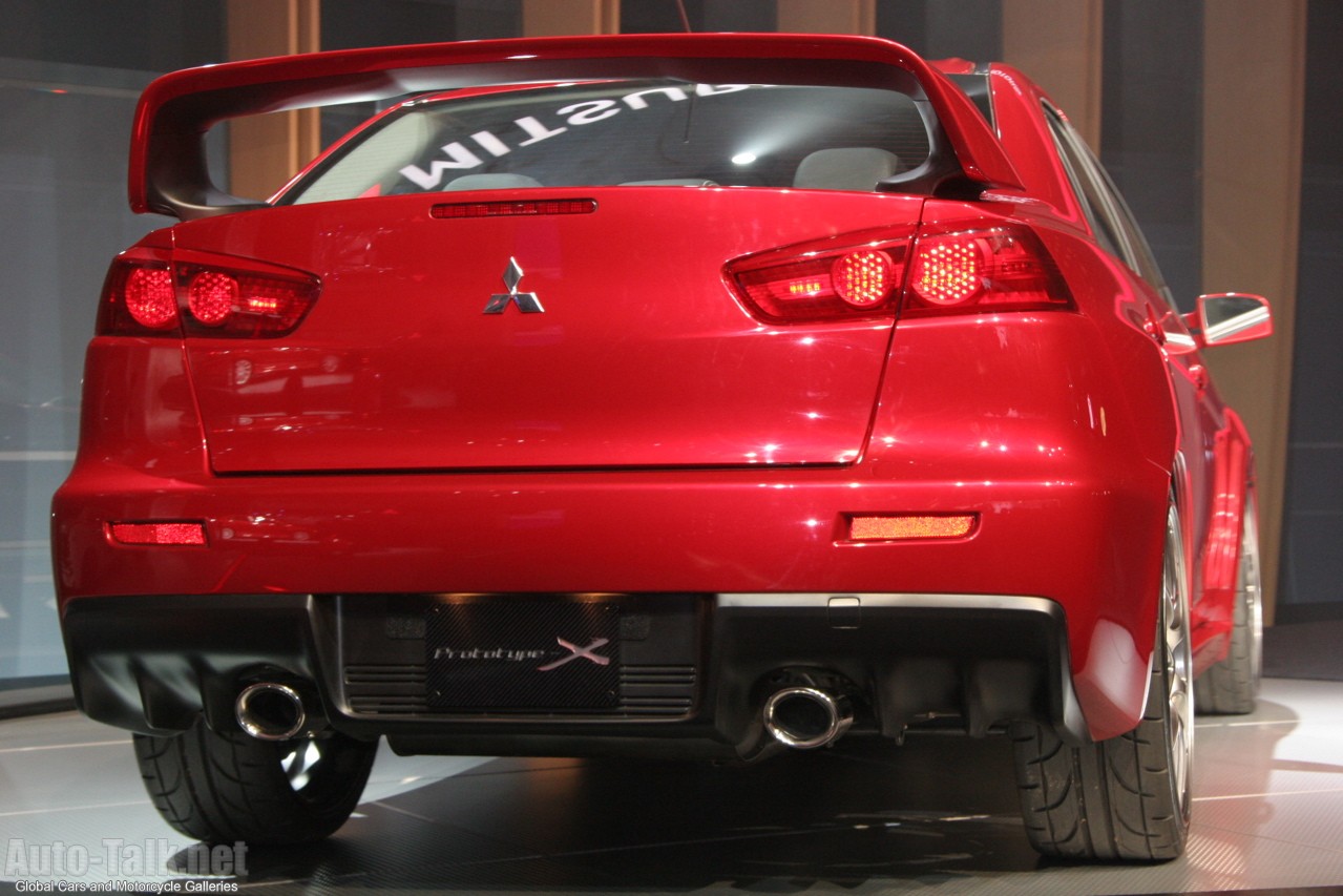 Mitsubishi Prototype X - 2007 Detroit Auto Show