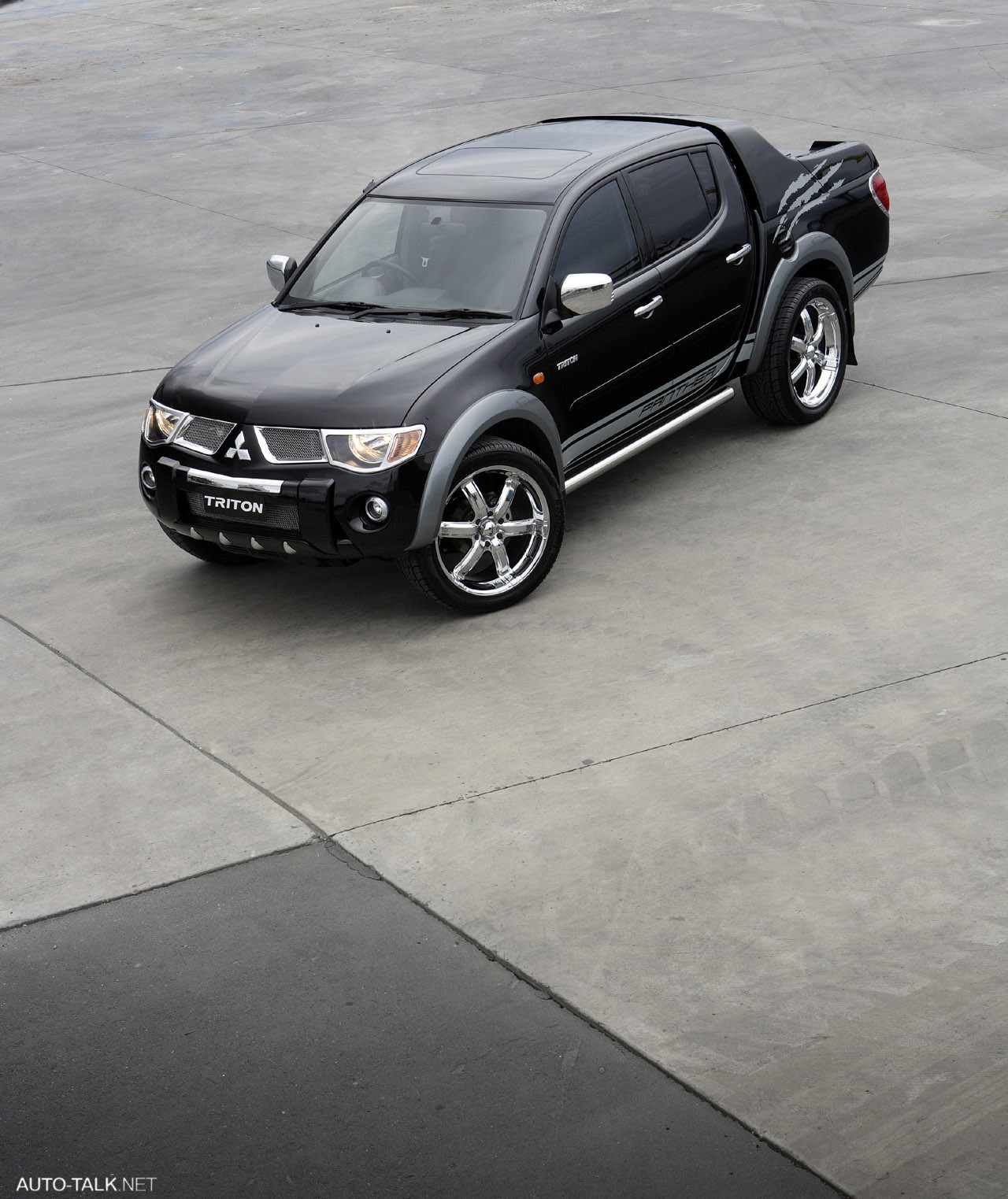 Mitsubishi Triton