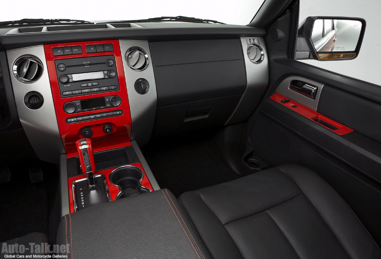 New York Auto Show: Expedition Funkmaster Flex Concept