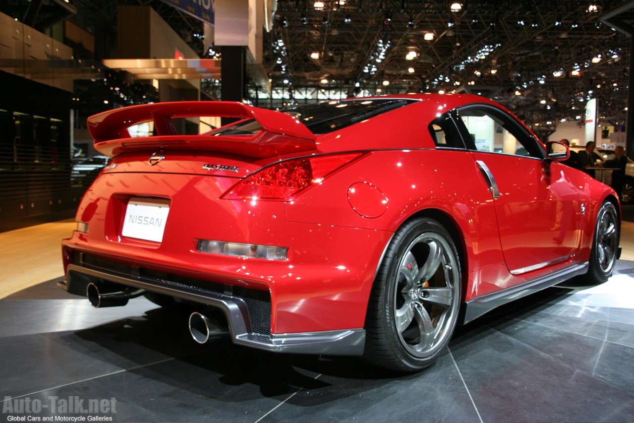 New York Auto Show: Nissan NISMO 350Z