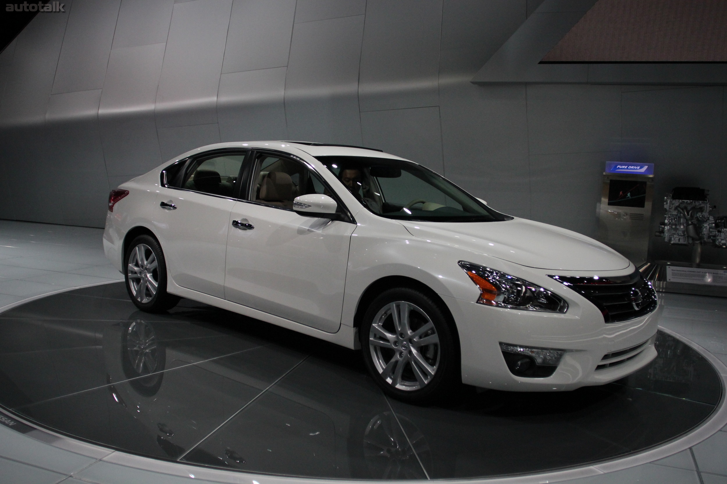Nissan Booth 2012 NYIAS