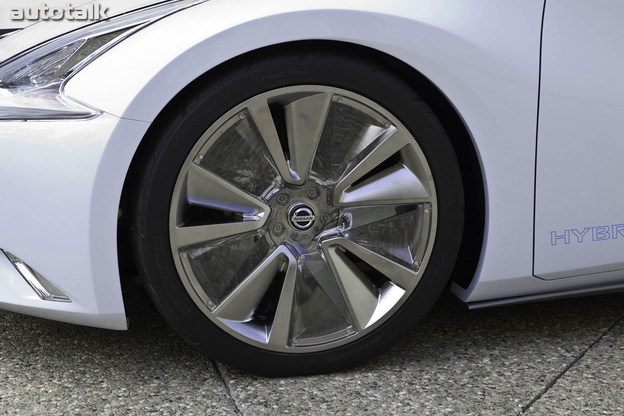 Nissan Ellure Concept