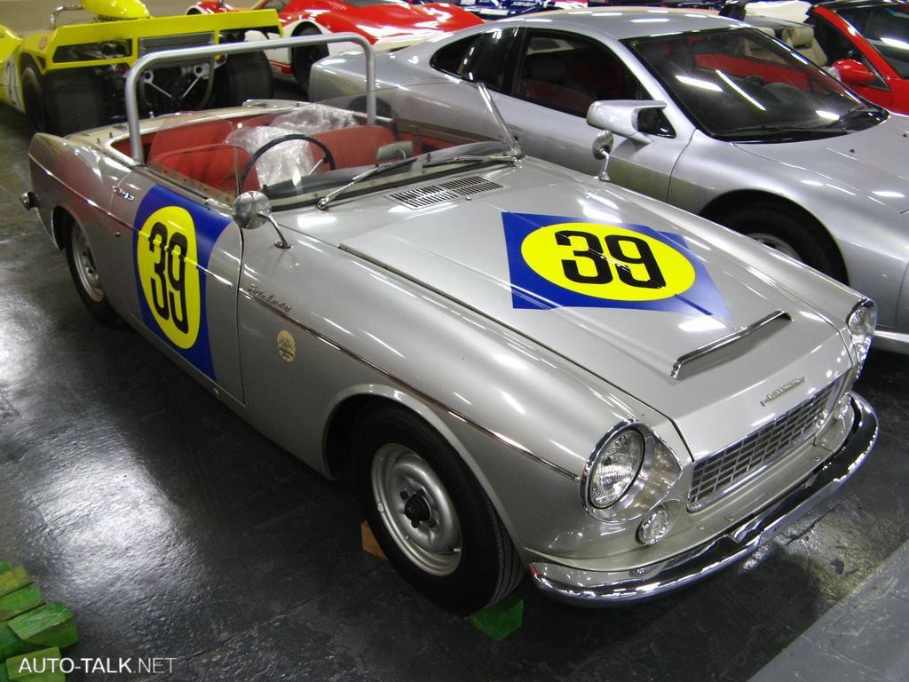 Nissan's Zama Storage Facility