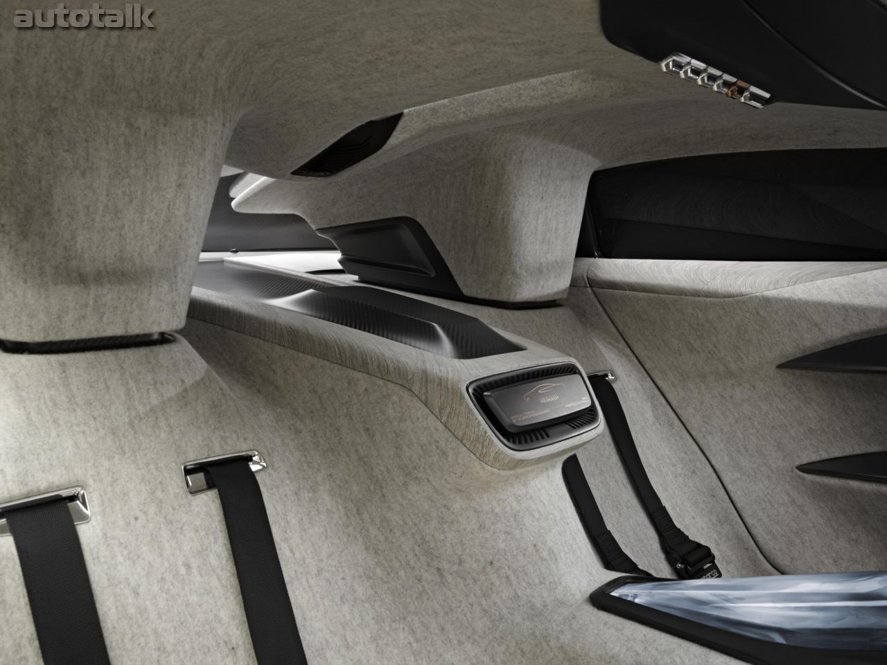 Peugeot Onyx Hybrid Concept