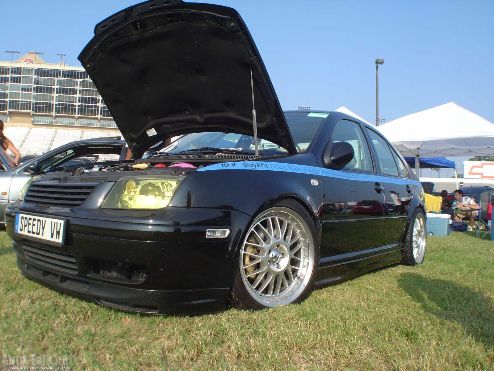 Pictures of Volks Wagen Cars and Autos at Nopi Nationals 2006