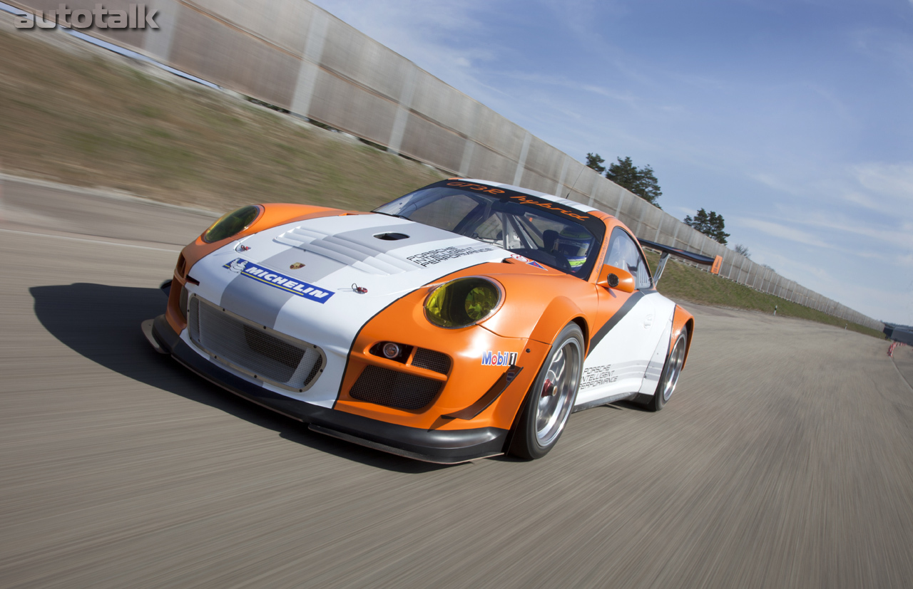 Porsche 911 GT3 R Hybrid 2.0