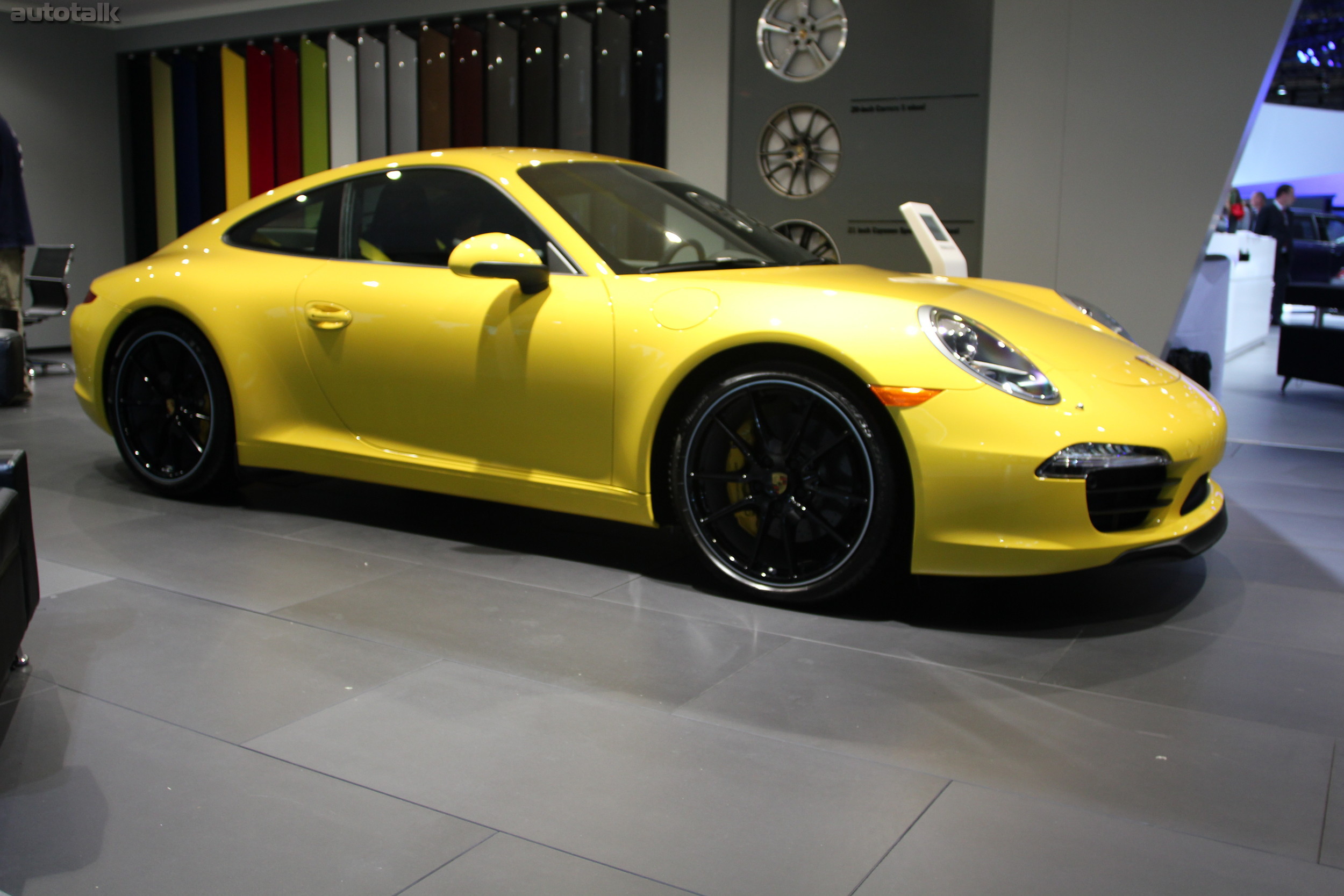 Porsche Booth NYIAS 2012