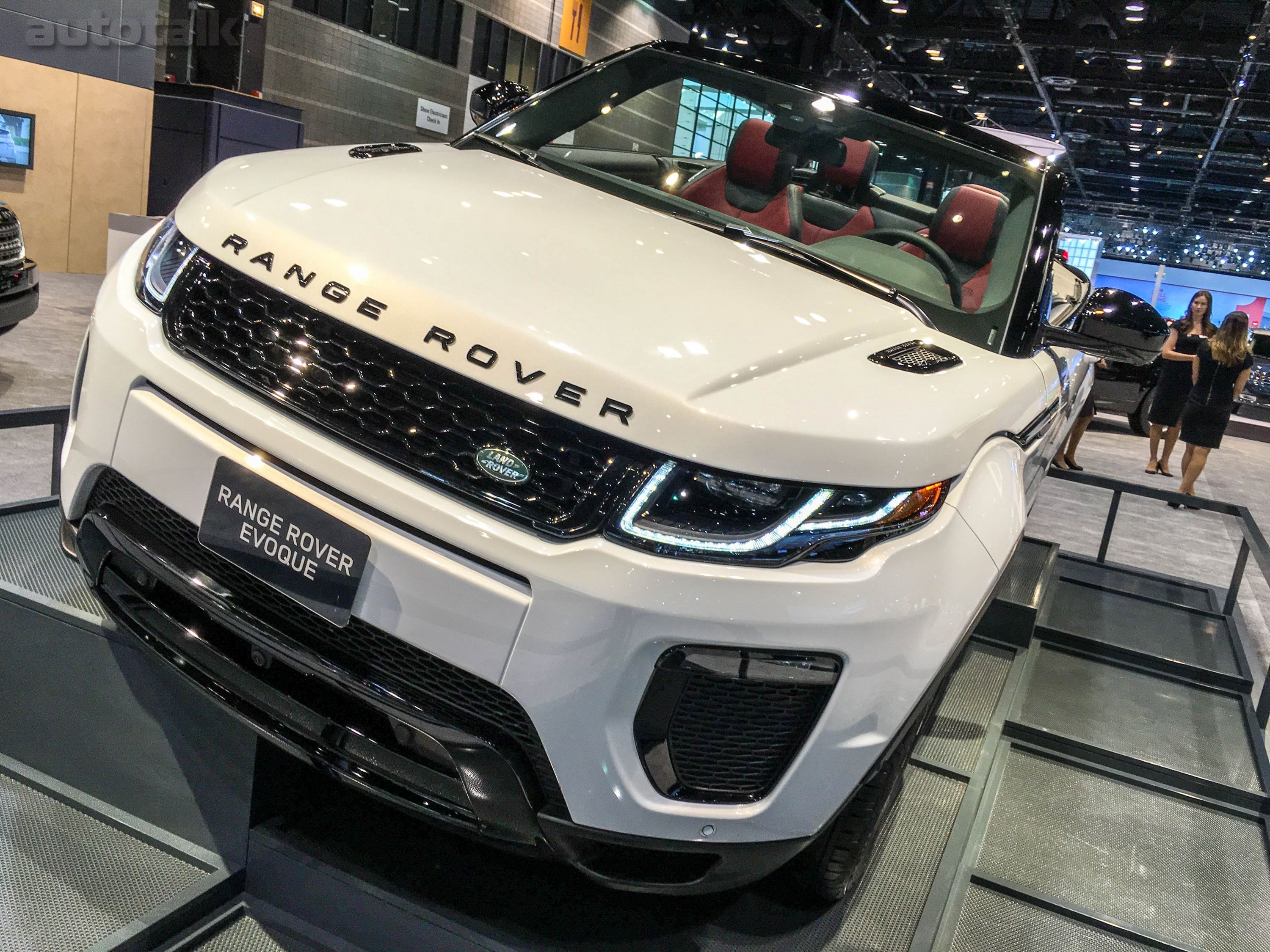 Range Rover at 2016 Chicago Auto Show