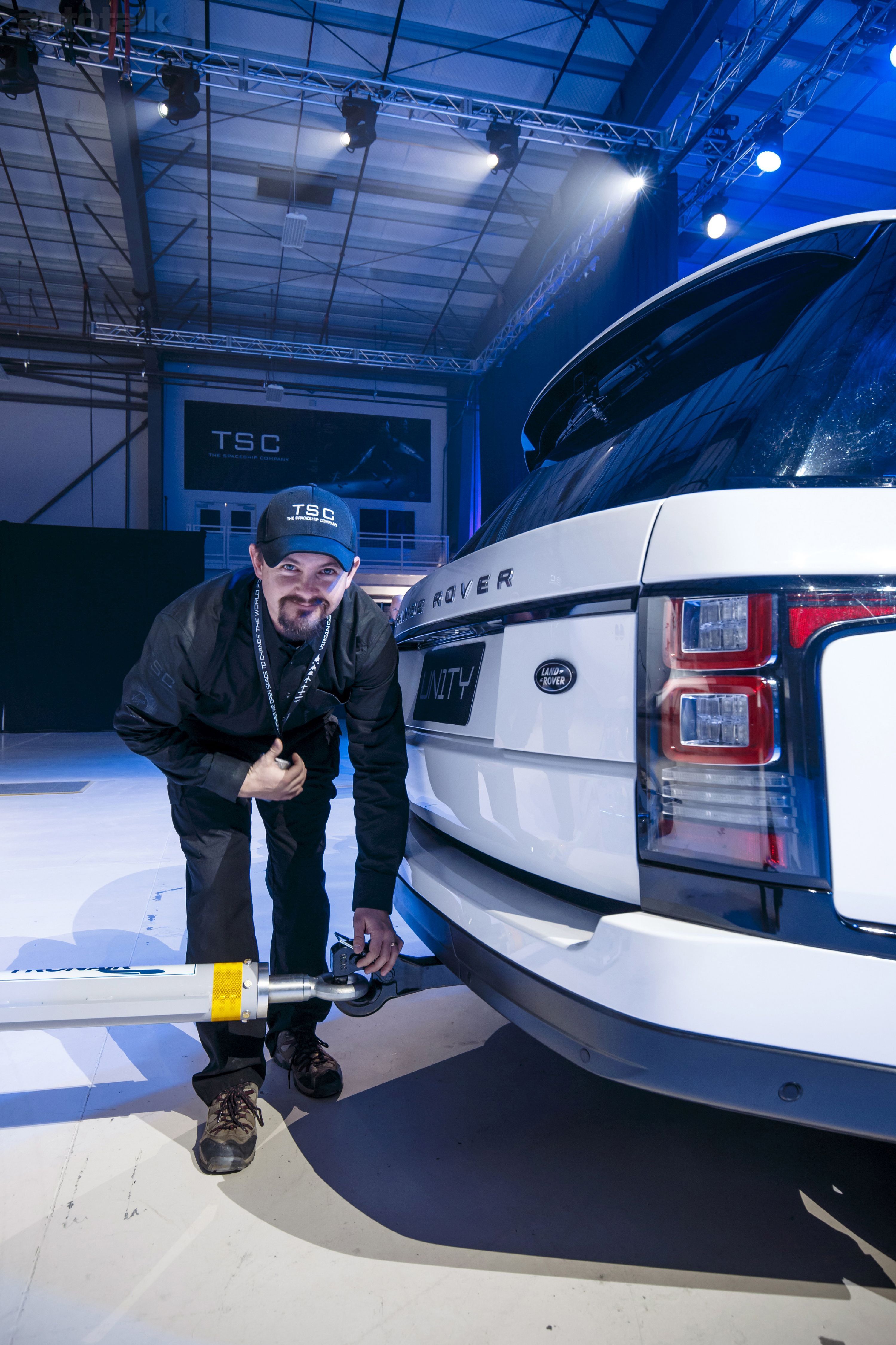 Range Rover Reveals New Virgin Galactic Space Ship 2