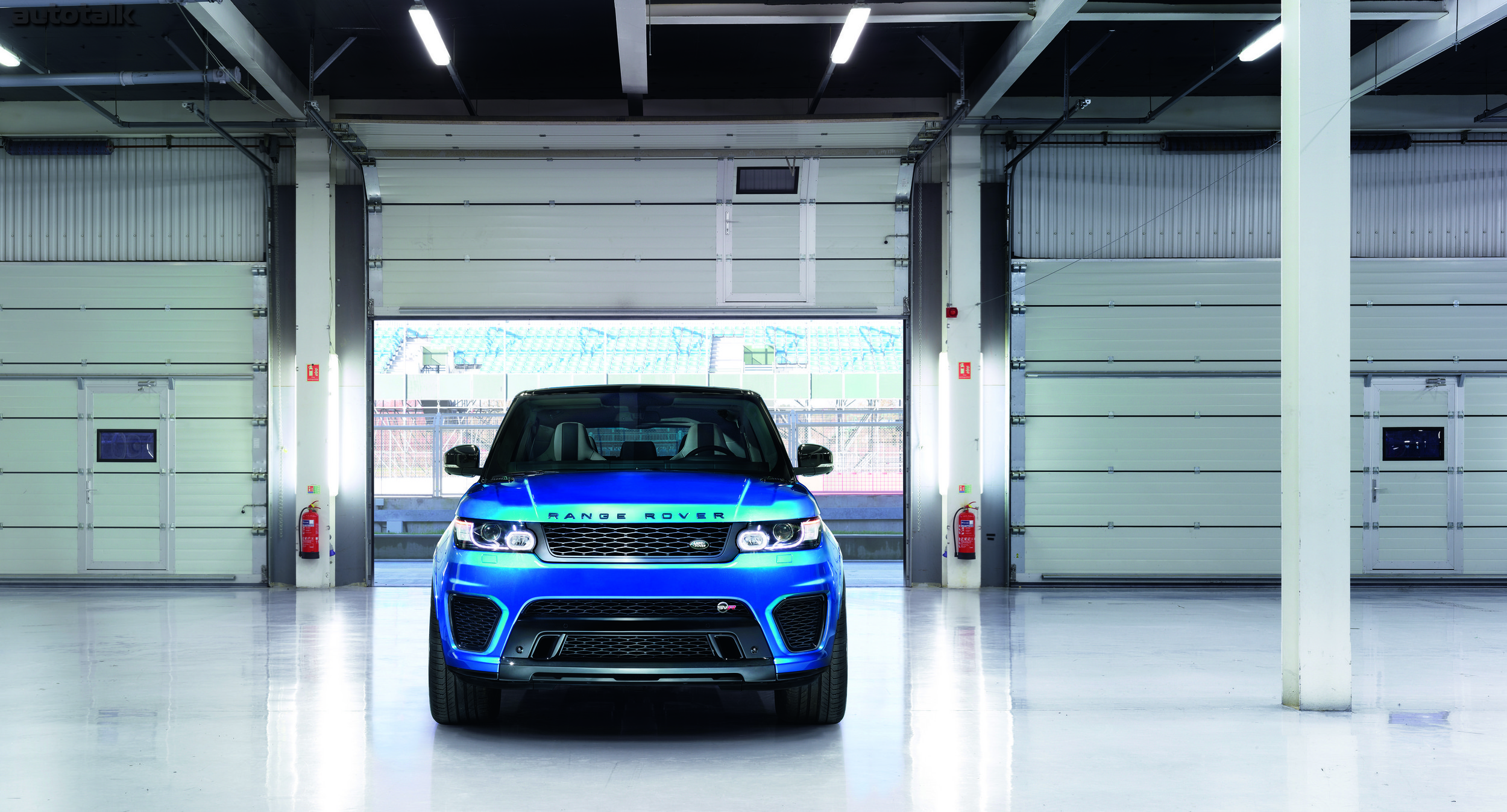Range Rover Sport SVR