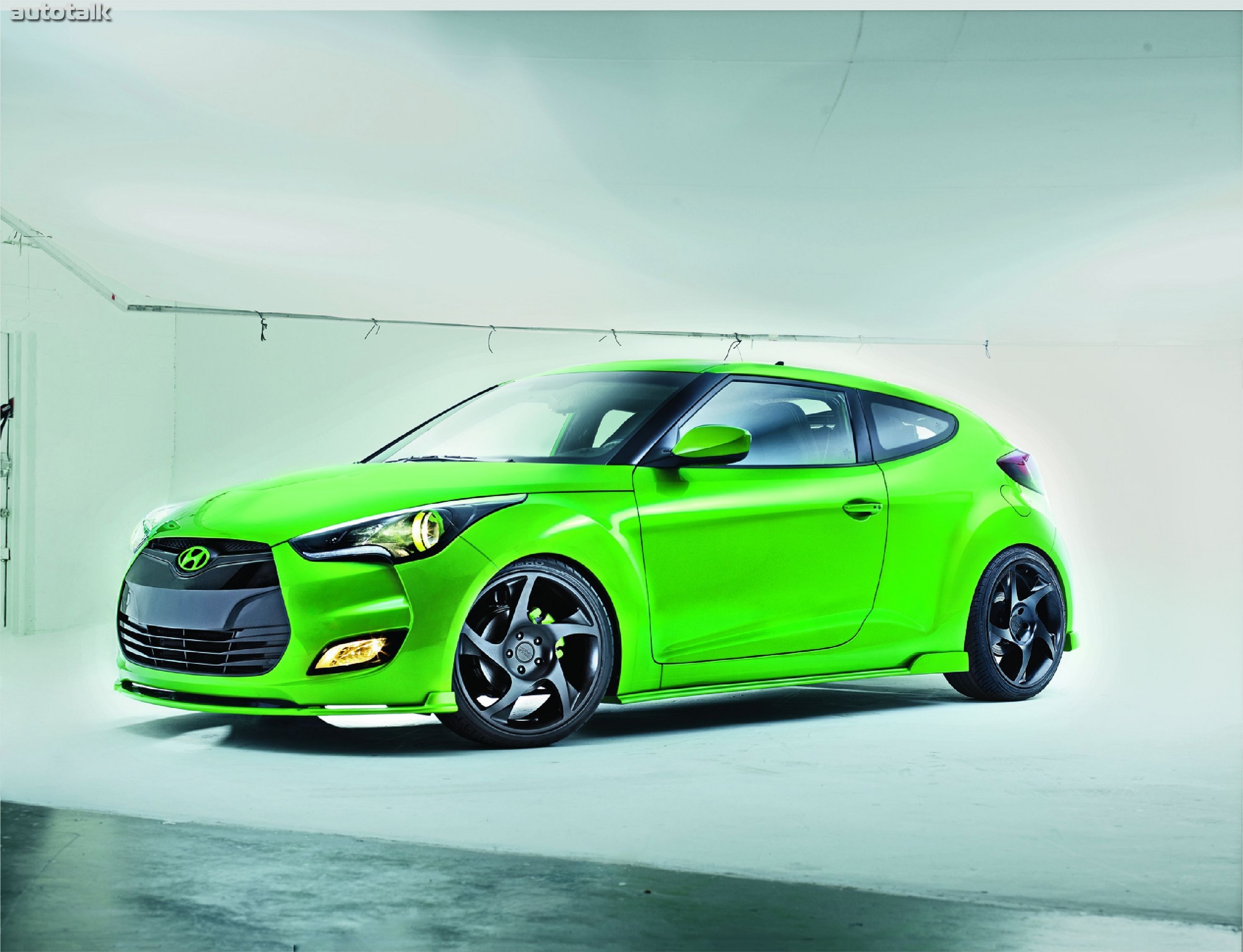 REMIX Hyundai Veloster Gaming