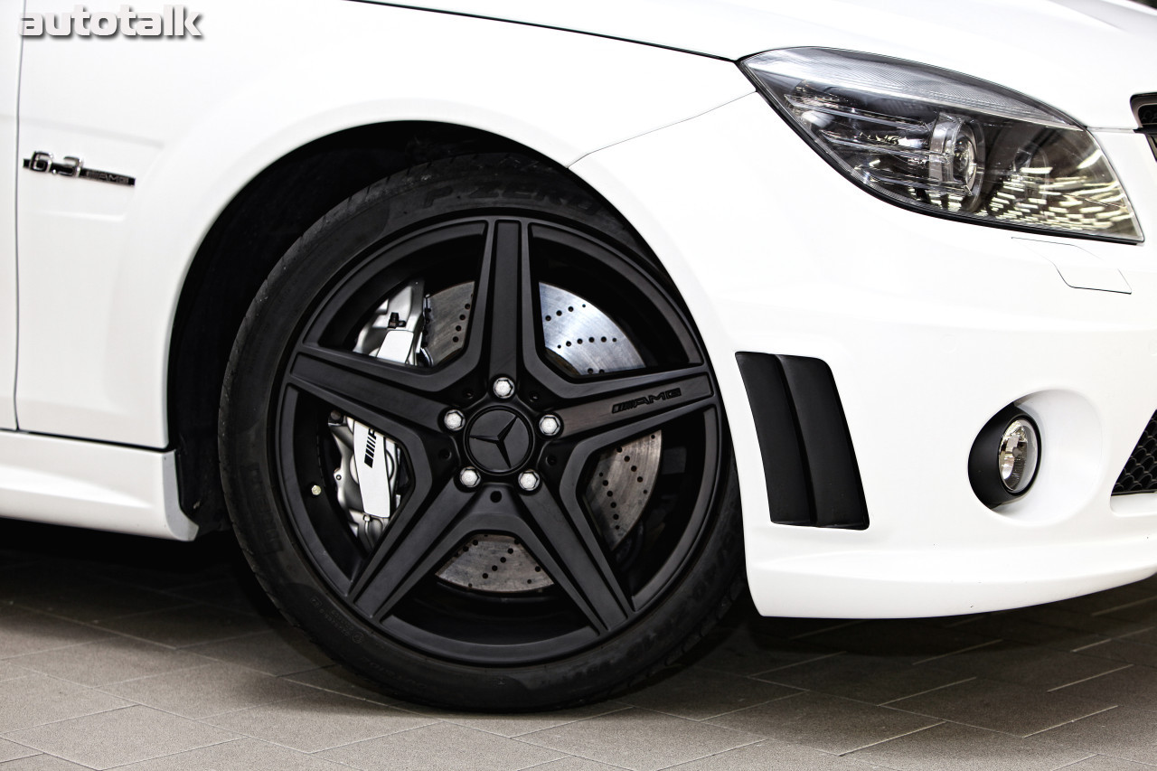 Romeo Ferraris Mercedes-Benz C63 AMG WhiteStorm