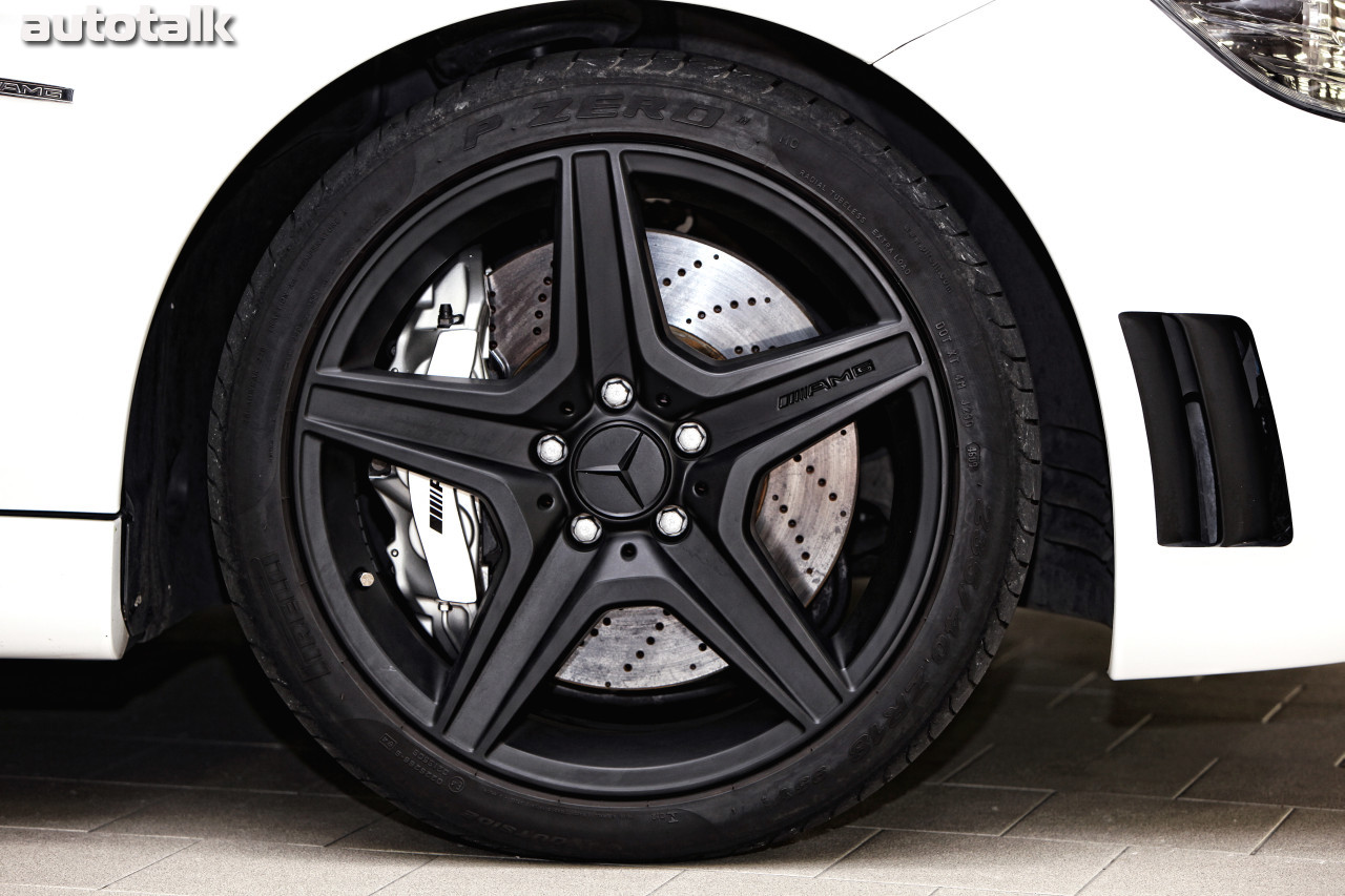 Romeo Ferraris Mercedes-Benz C63 AMG WhiteStorm