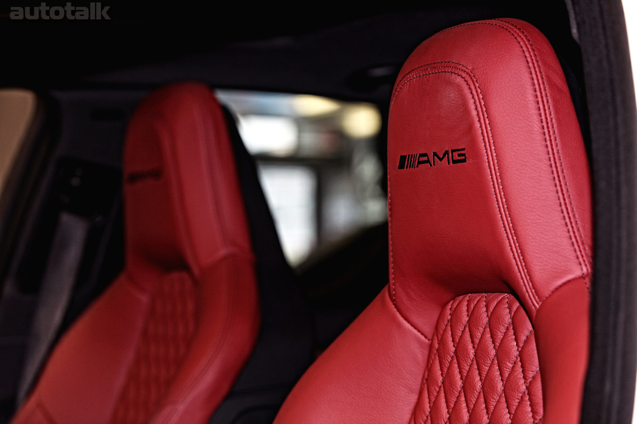 Romeo Ferraris Mercedes-Benz C63 AMG WhiteStorm