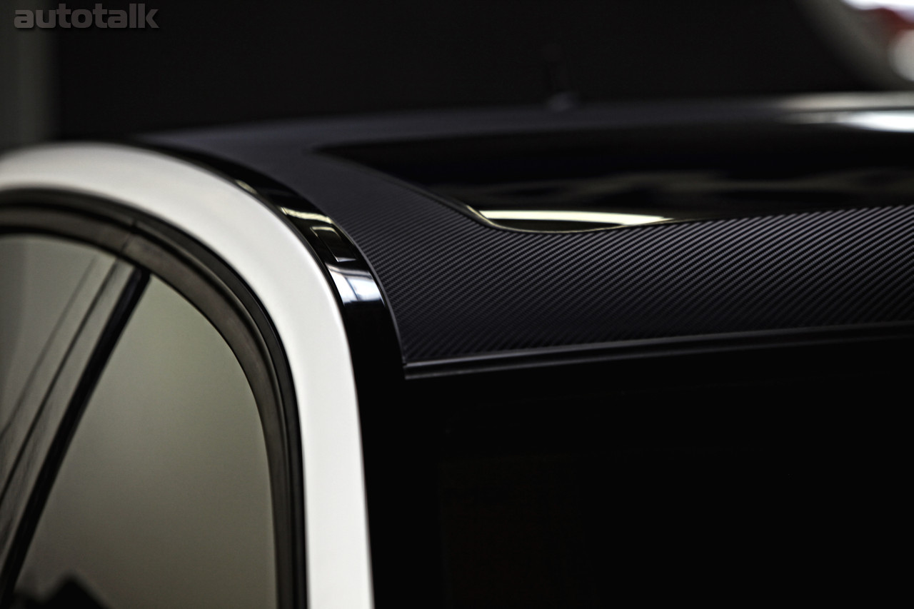 Romeo Ferraris Mercedes-Benz C63 AMG WhiteStorm