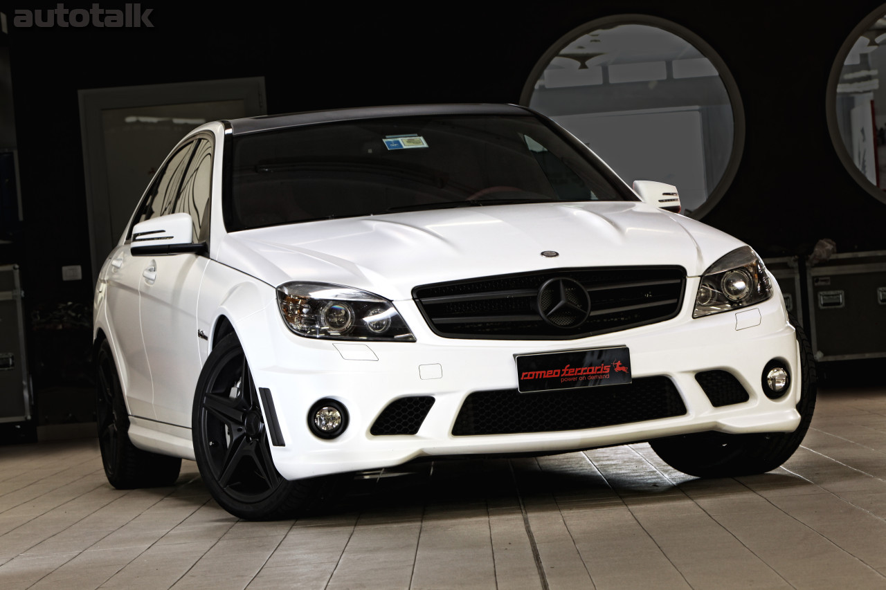 Romeo Ferraris Mercedes-Benz C63 AMG WhiteStorm